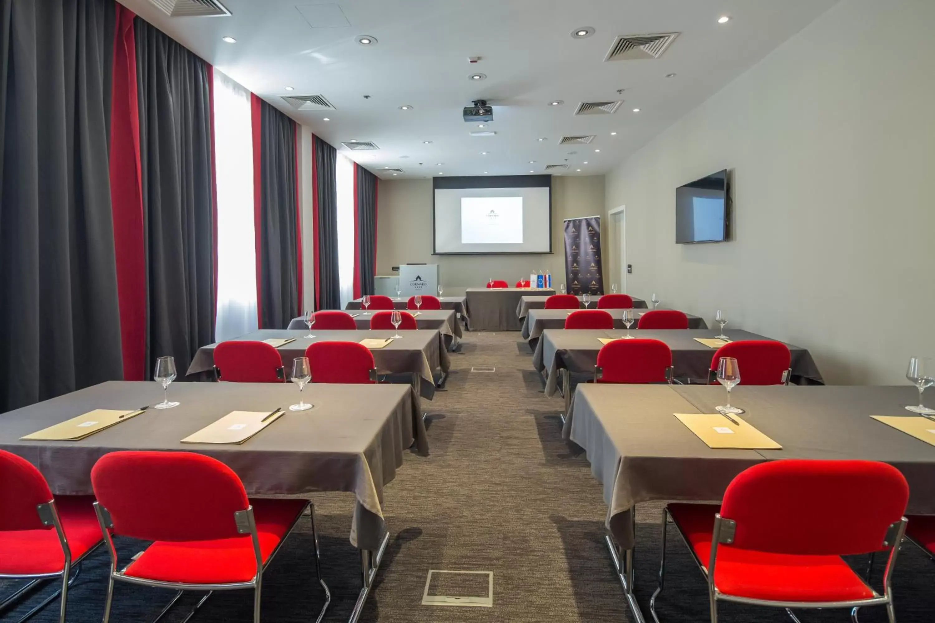 Meeting/conference room in Cornaro Hotel