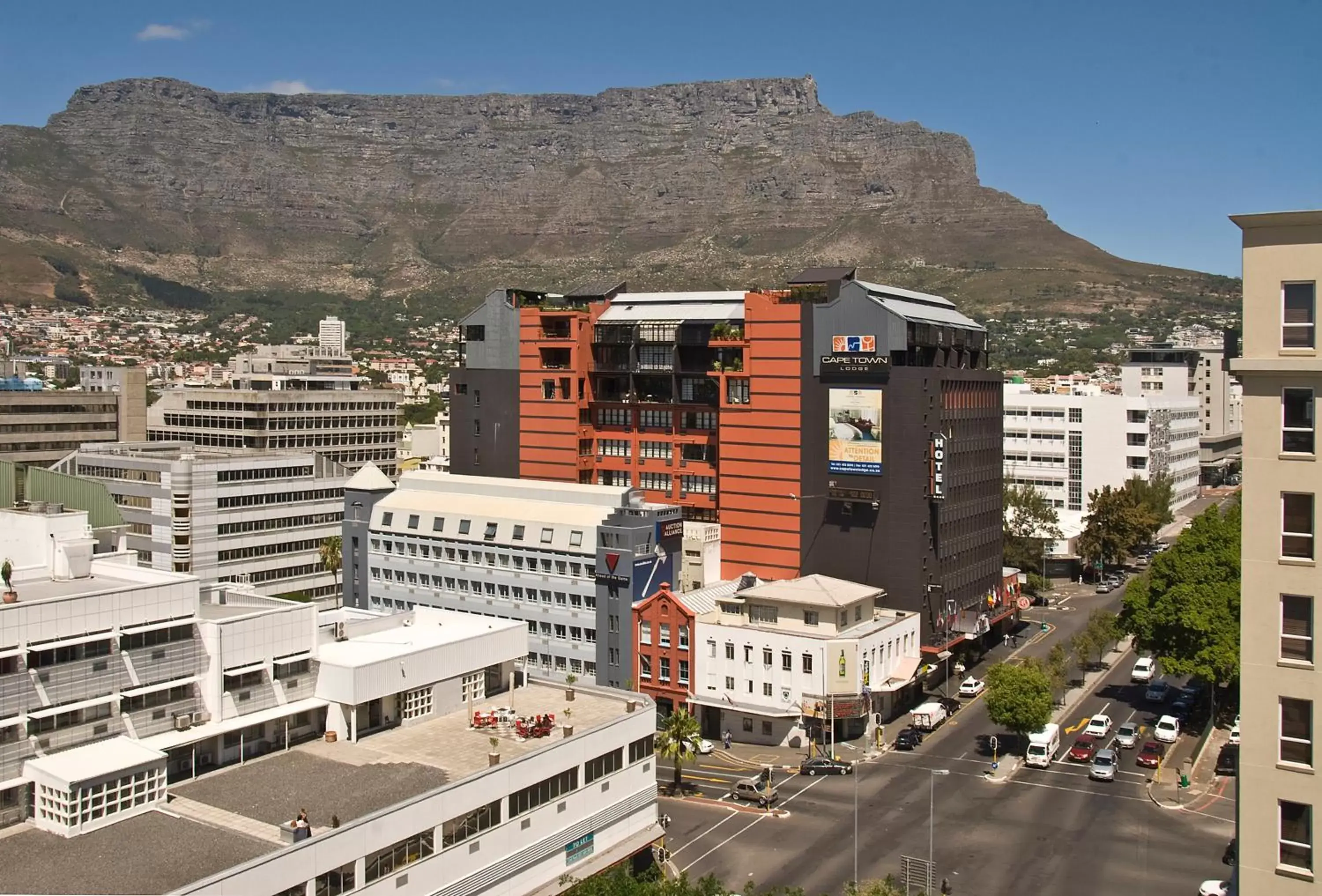 Facade/entrance in Cape Town Lodge Hotel