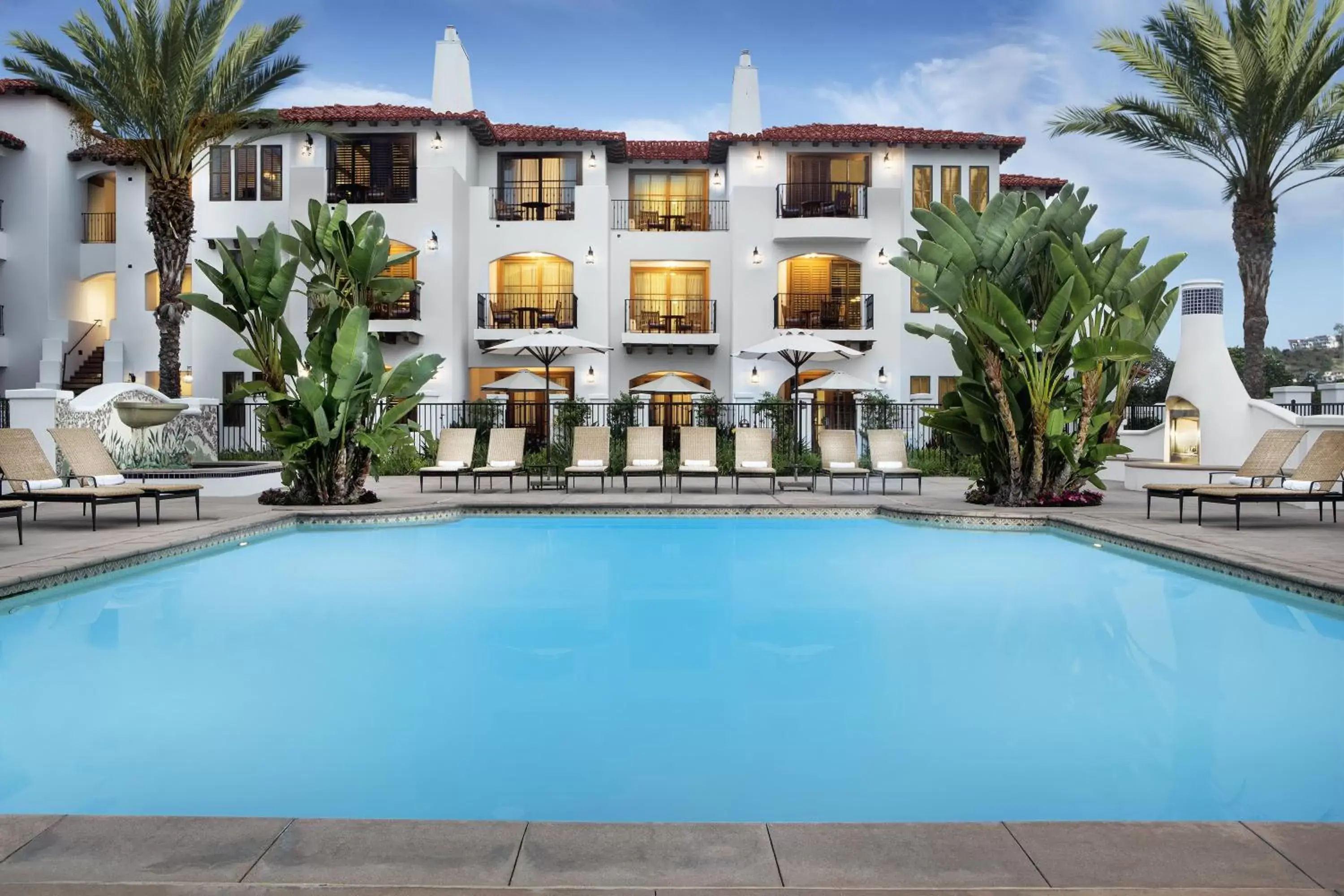 Swimming pool, Property Building in Omni La Costa Resort & Spa Carlsbad