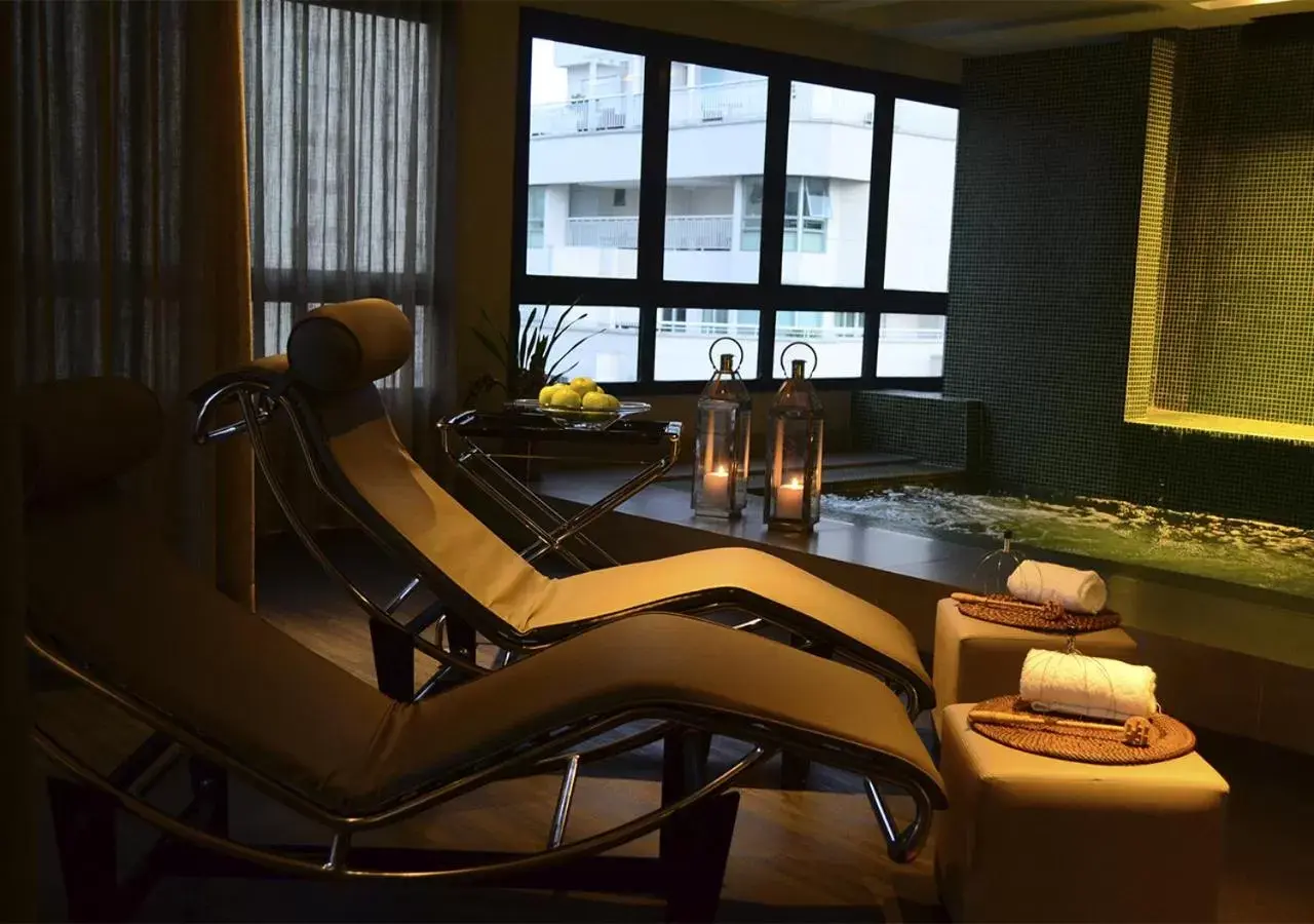 Spa and wellness centre/facilities in Estanplaza Funchal Faria Lima Spa and wellness centre/facilities in Estanplaza Funchal Faria Lima