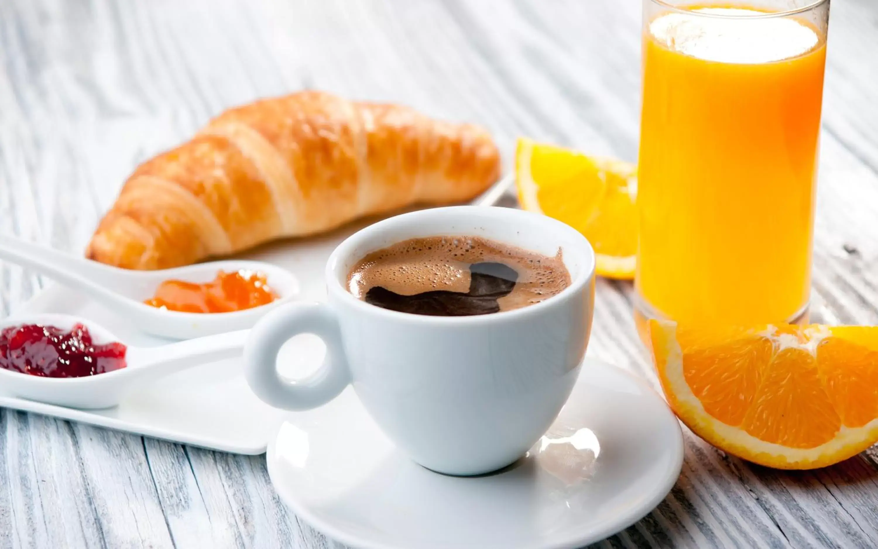 Continental breakfast, Breakfast in La Petite Bérais