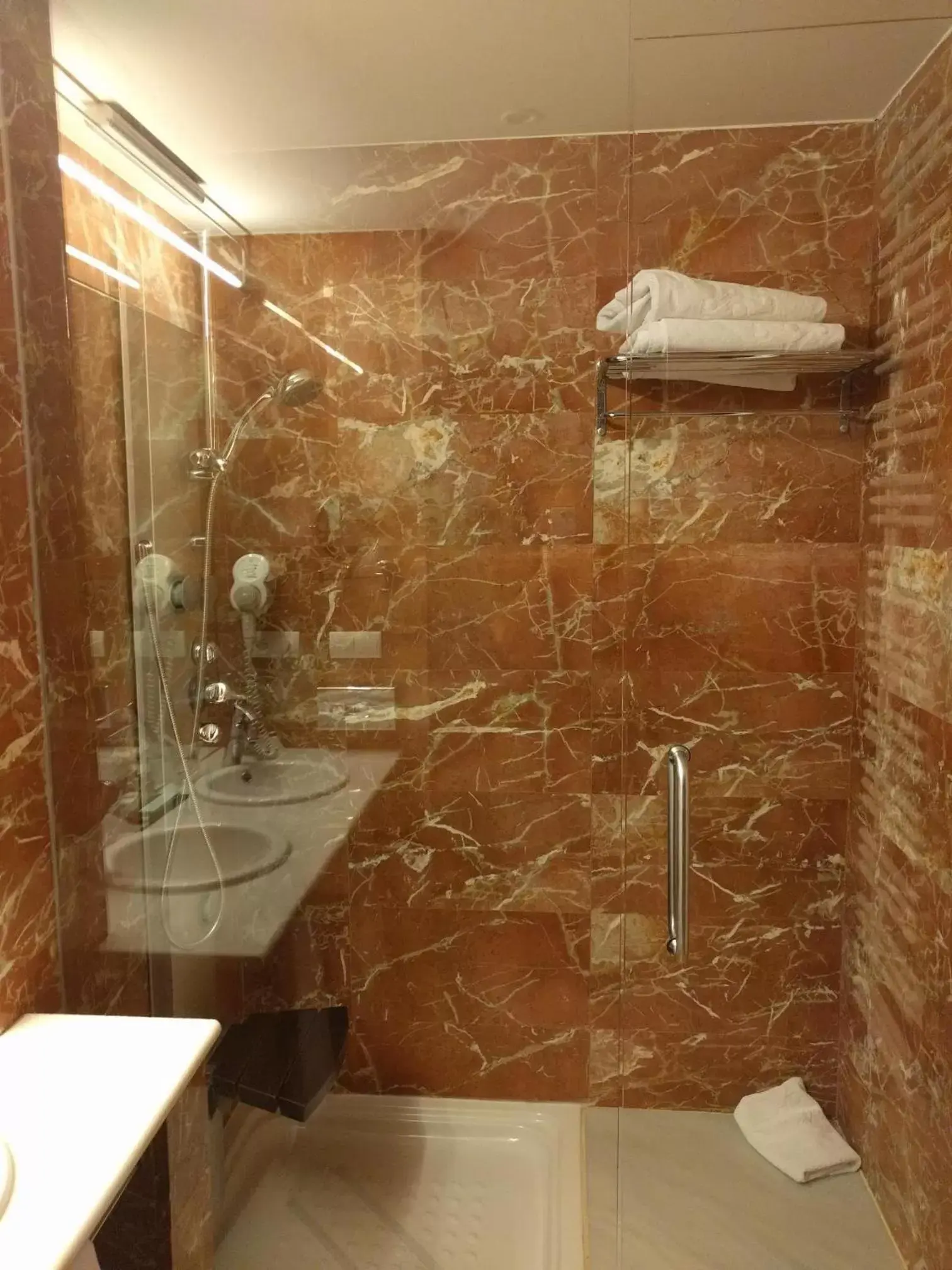 Decorative detail, Bathroom in Parador de Lorca