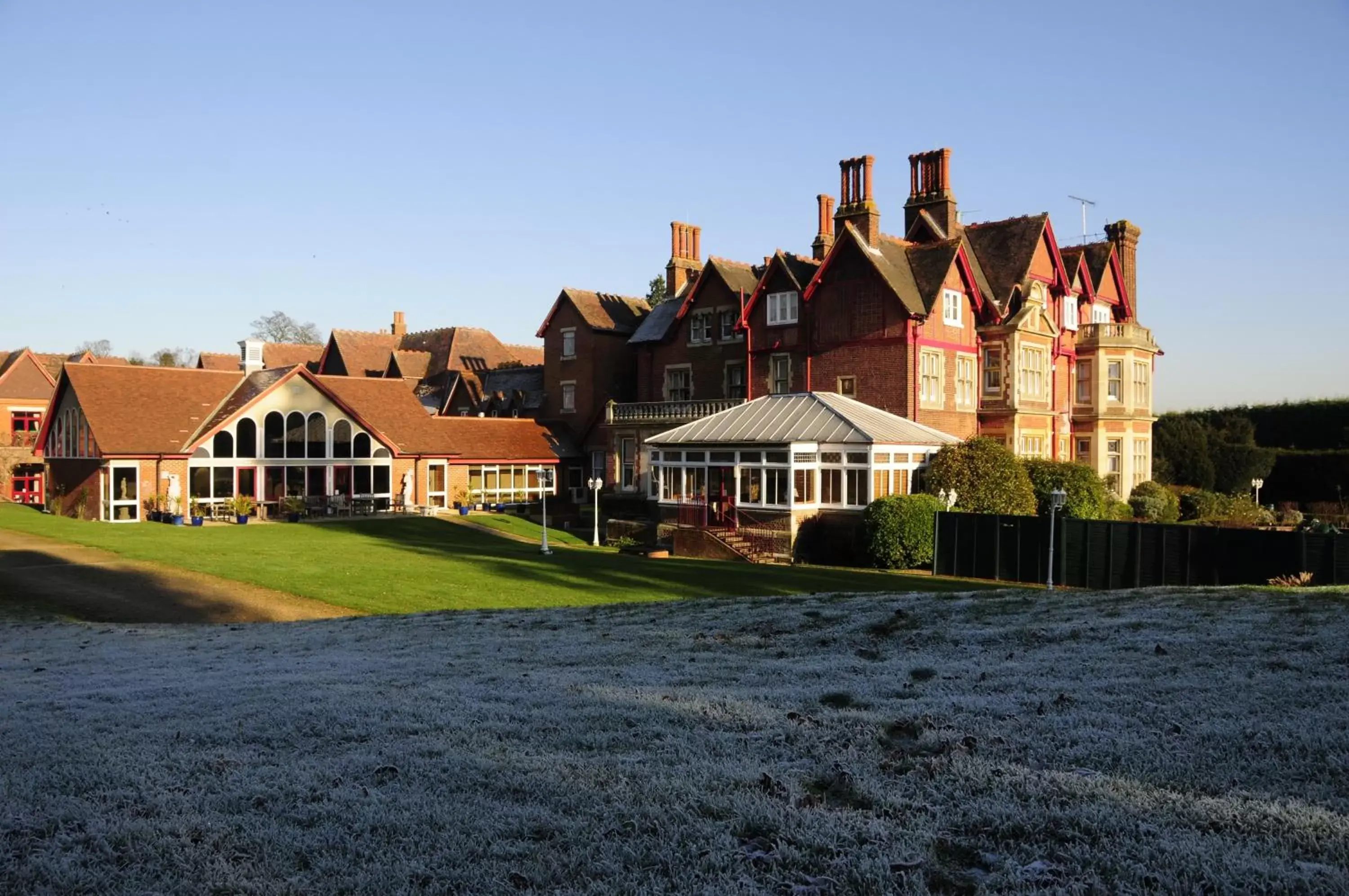 Property Building in Pendley Manor