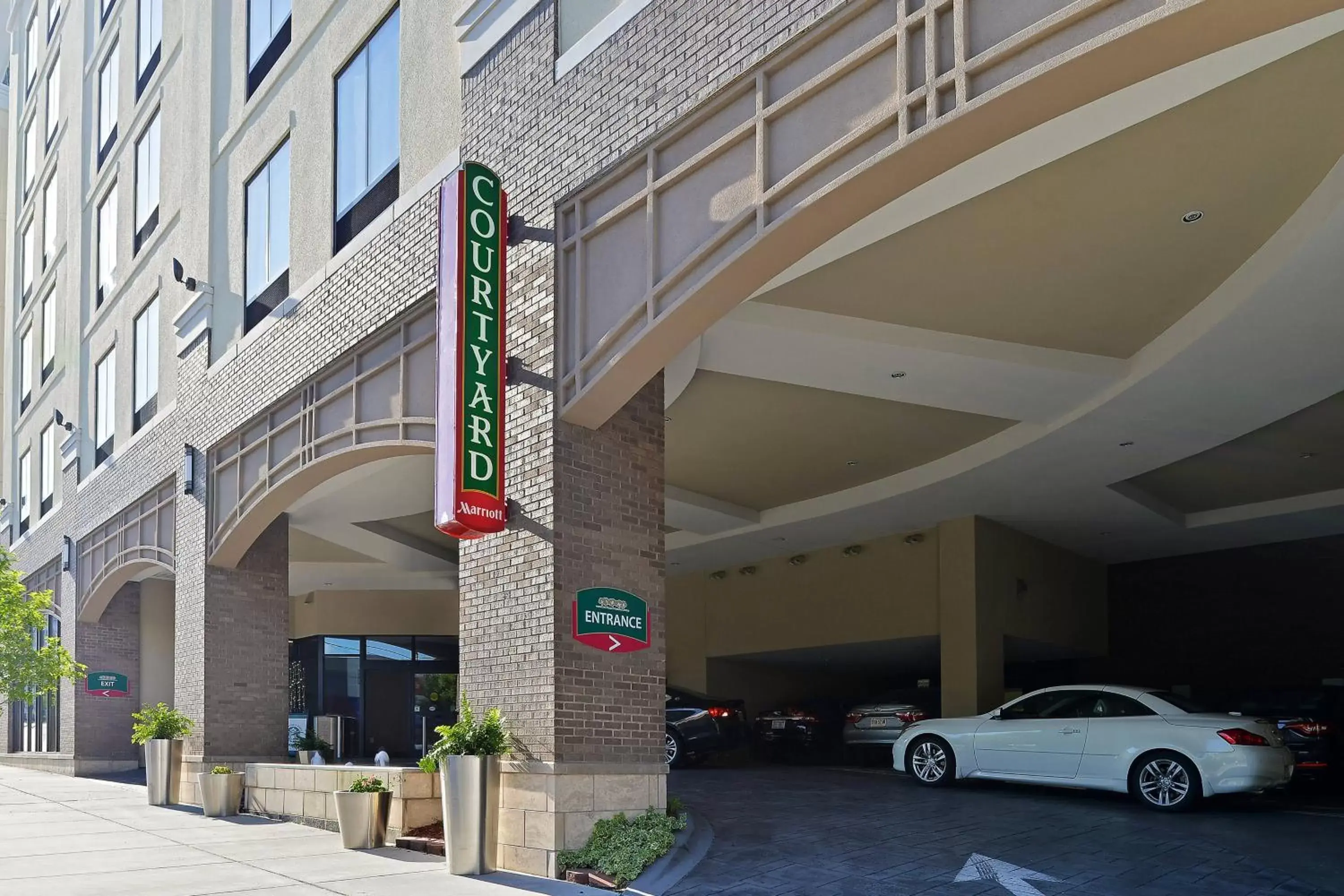 Property building in Courtyard by Marriott Wilmington Downtown/Historic District