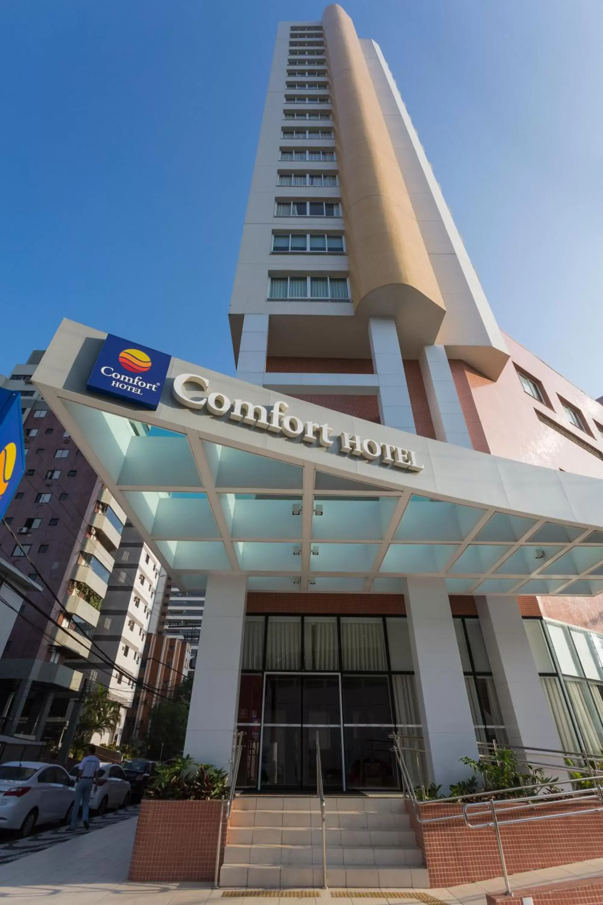 Facade/entrance in Comfort Hotel Santos