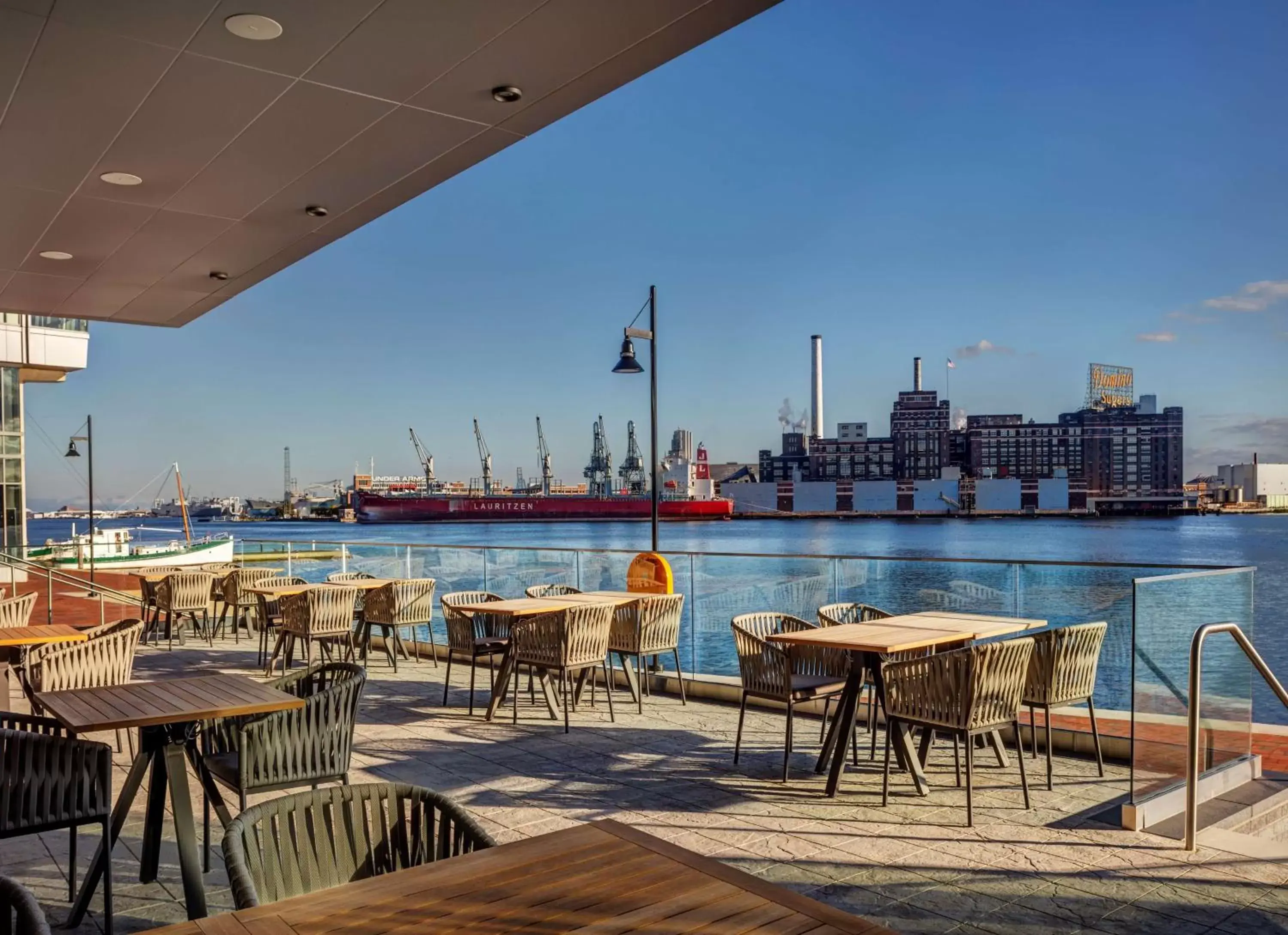 Property building, Restaurant/Places to Eat in Canopy By Hilton Baltimore Harbor Point - Newly Built