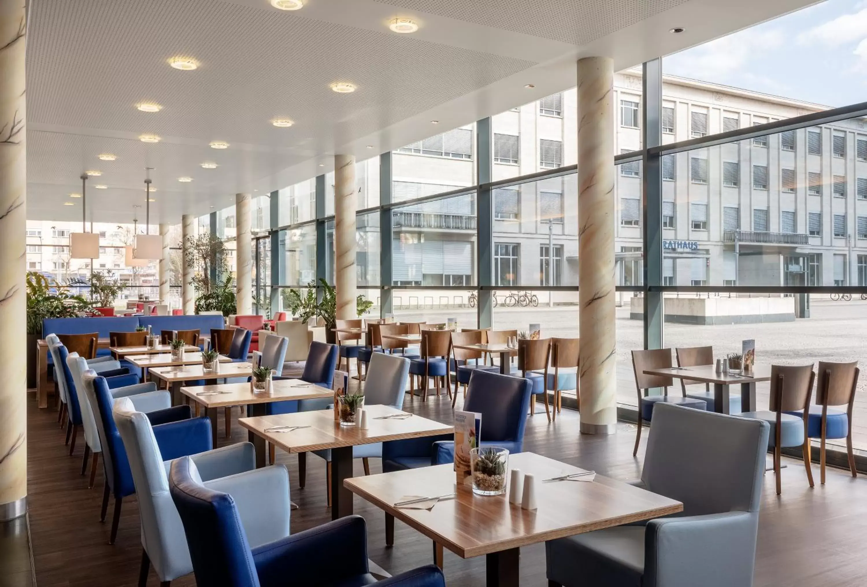 Restaurant/Places to Eat in Holiday Inn Express Singen, an IHG Hotel