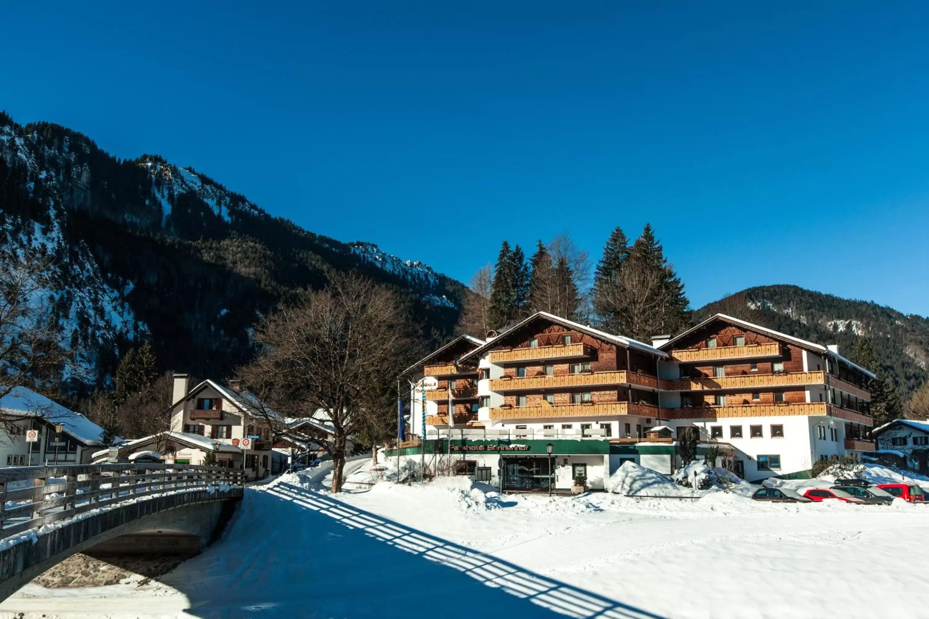 Property building, Winter in Parkhotel Sonnenhof