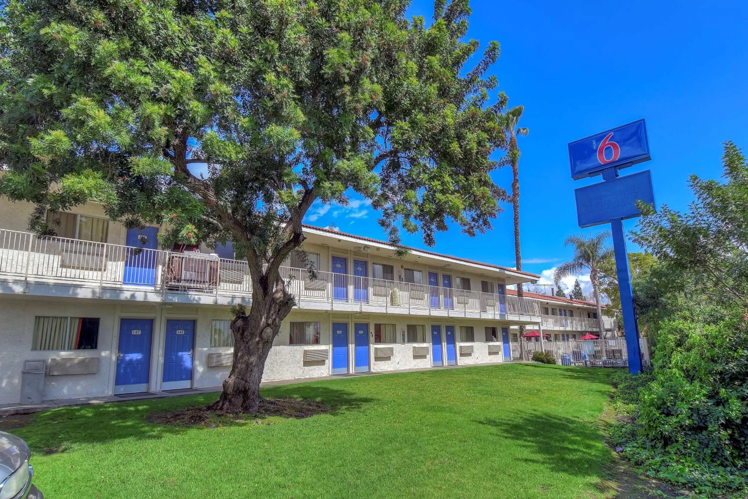 Property building in Motel 6-Chino, CA - Los Angeles Area