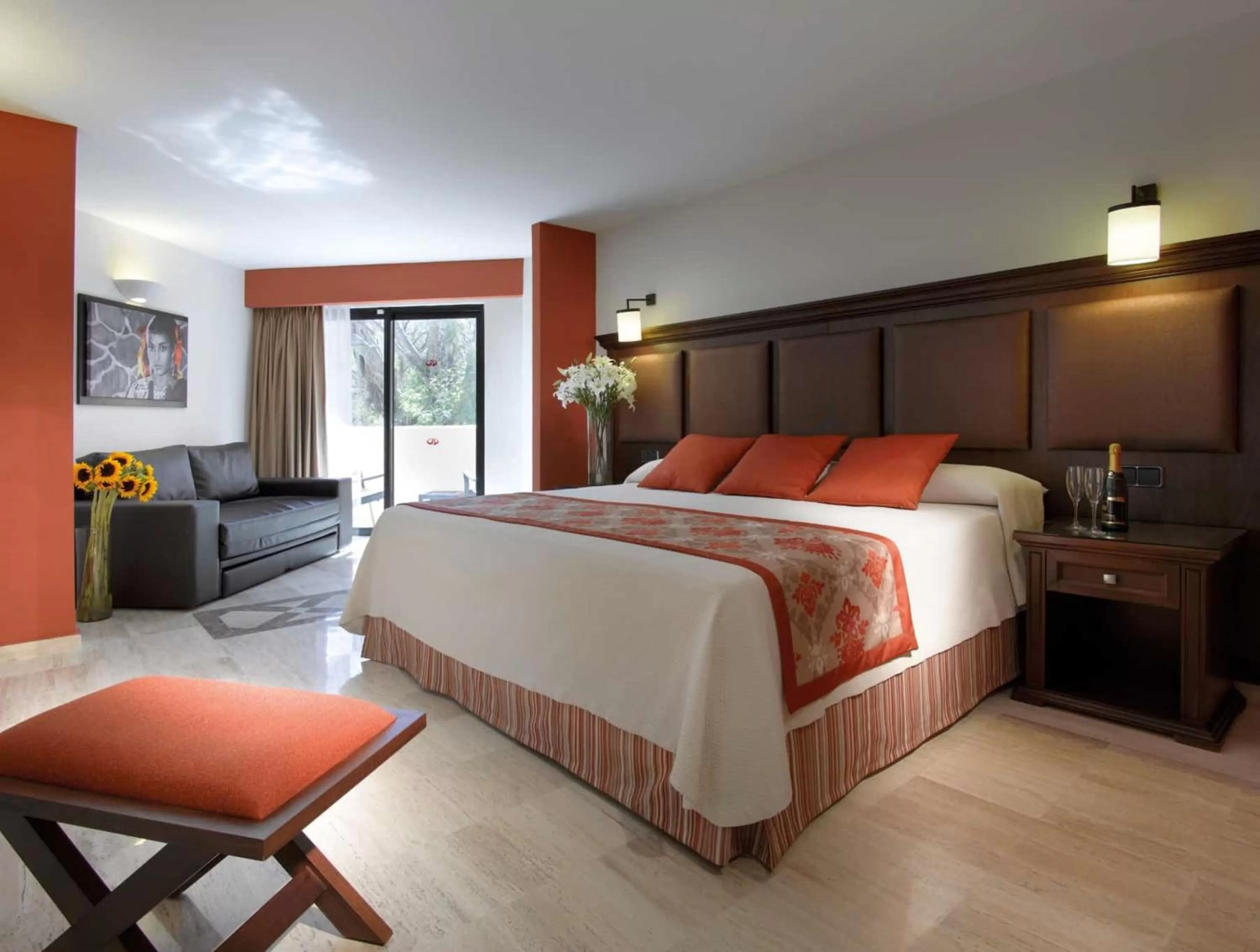 Bedroom, Bed in Grand Palladium Vallarta Resort & Spa - All Inclusive