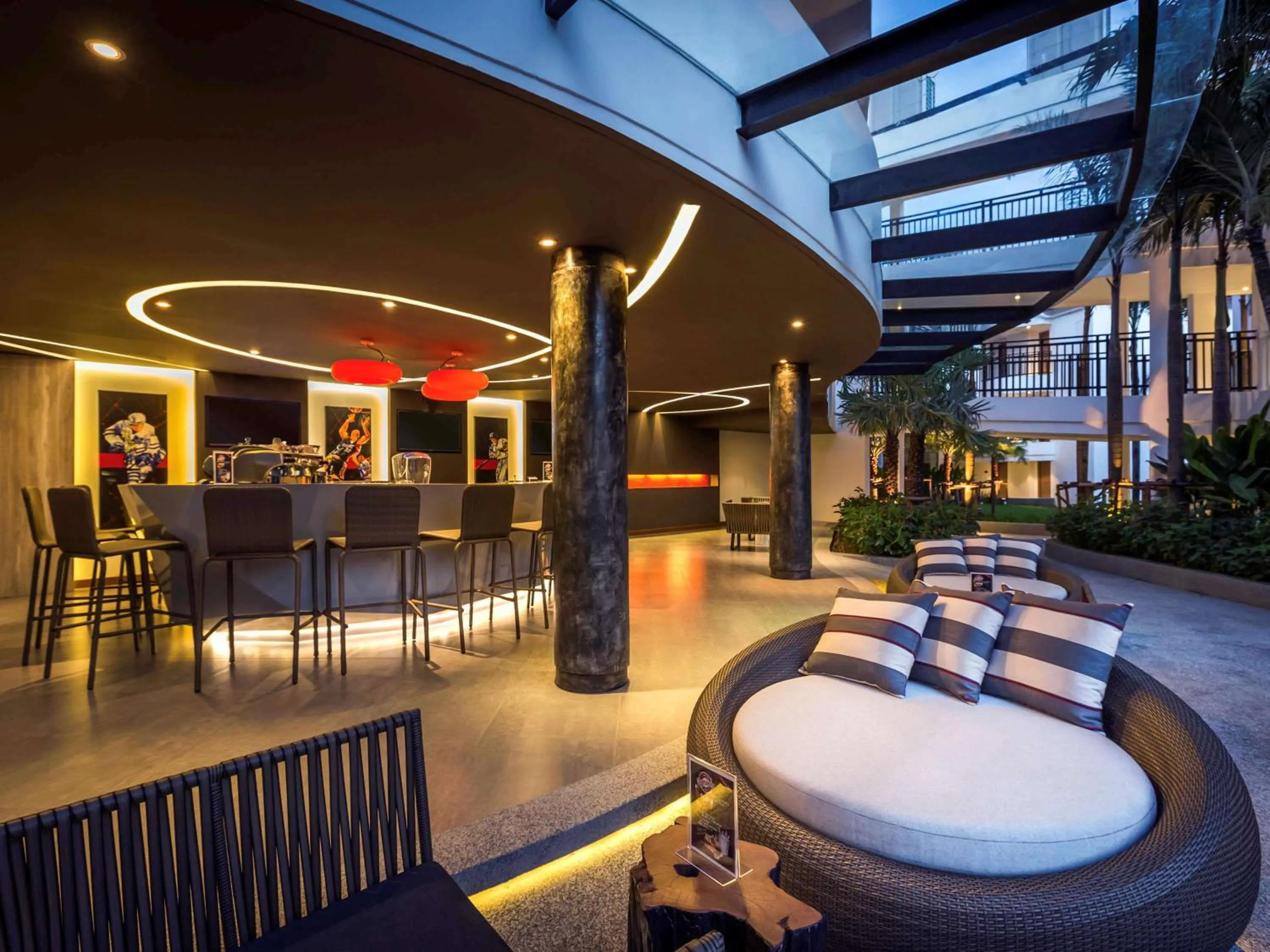 Lounge or bar in Destination Resorts Phuket Karon Beach - SHA Extra Plus