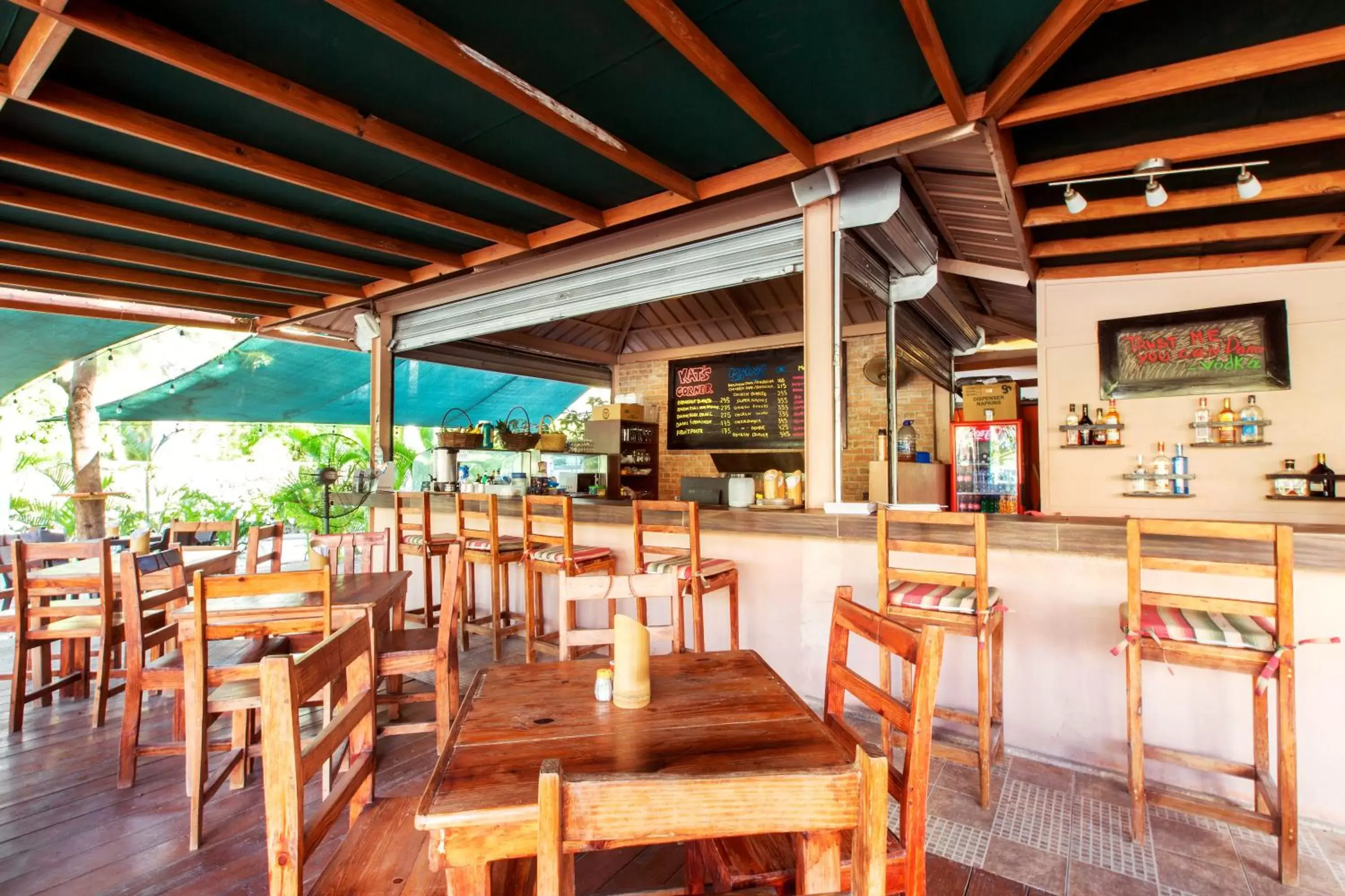 Restaurant/Places to Eat in FIESTA SOL CARIBE playa LOS CORALES