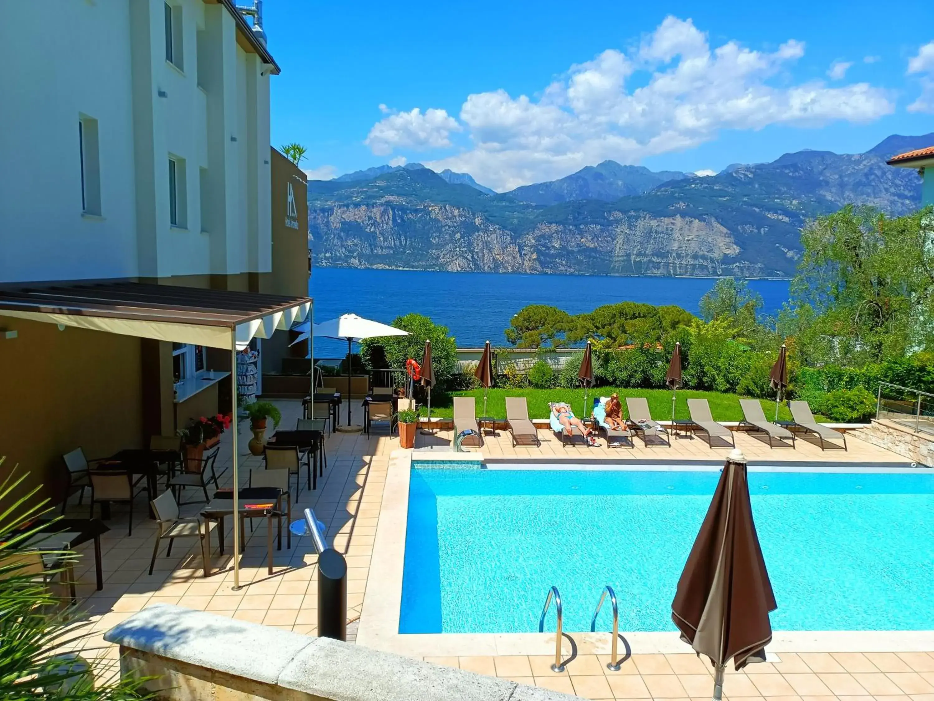 Swimming Pool in Hotel Antonella