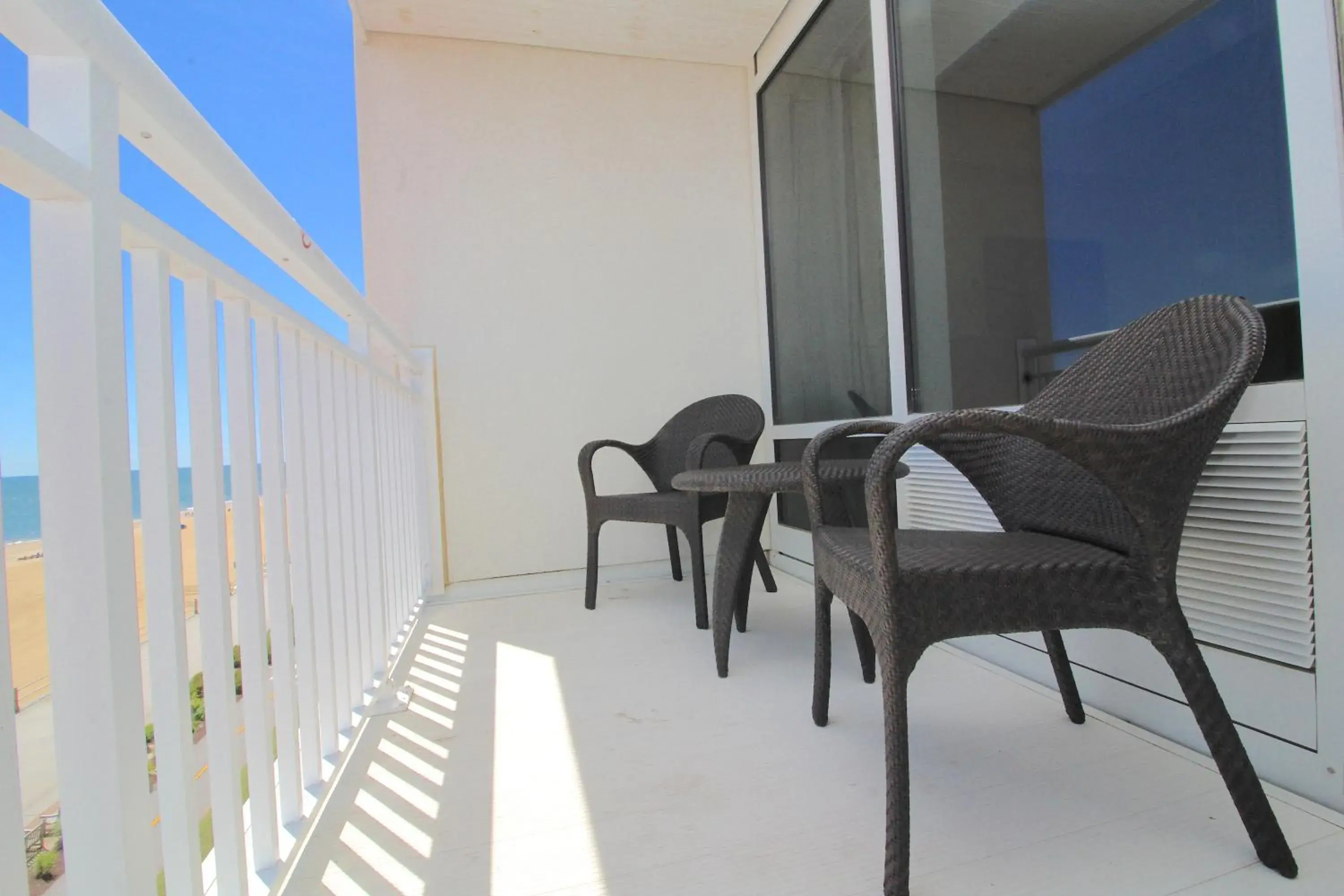 Balcony/Terrace in Ocean Sands Resort