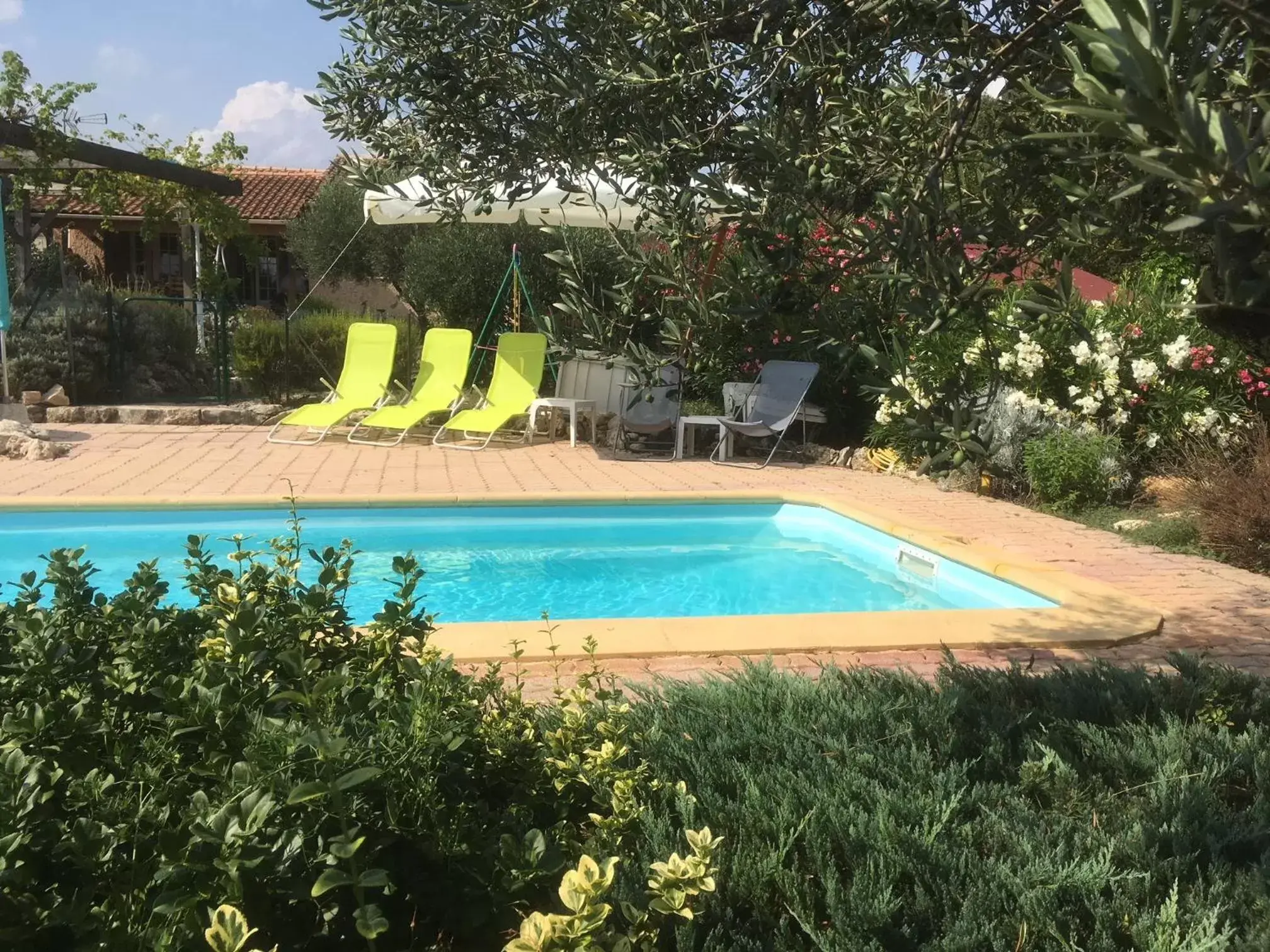 Pool view, Swimming Pool in Le Petit Paradis - La Provençale