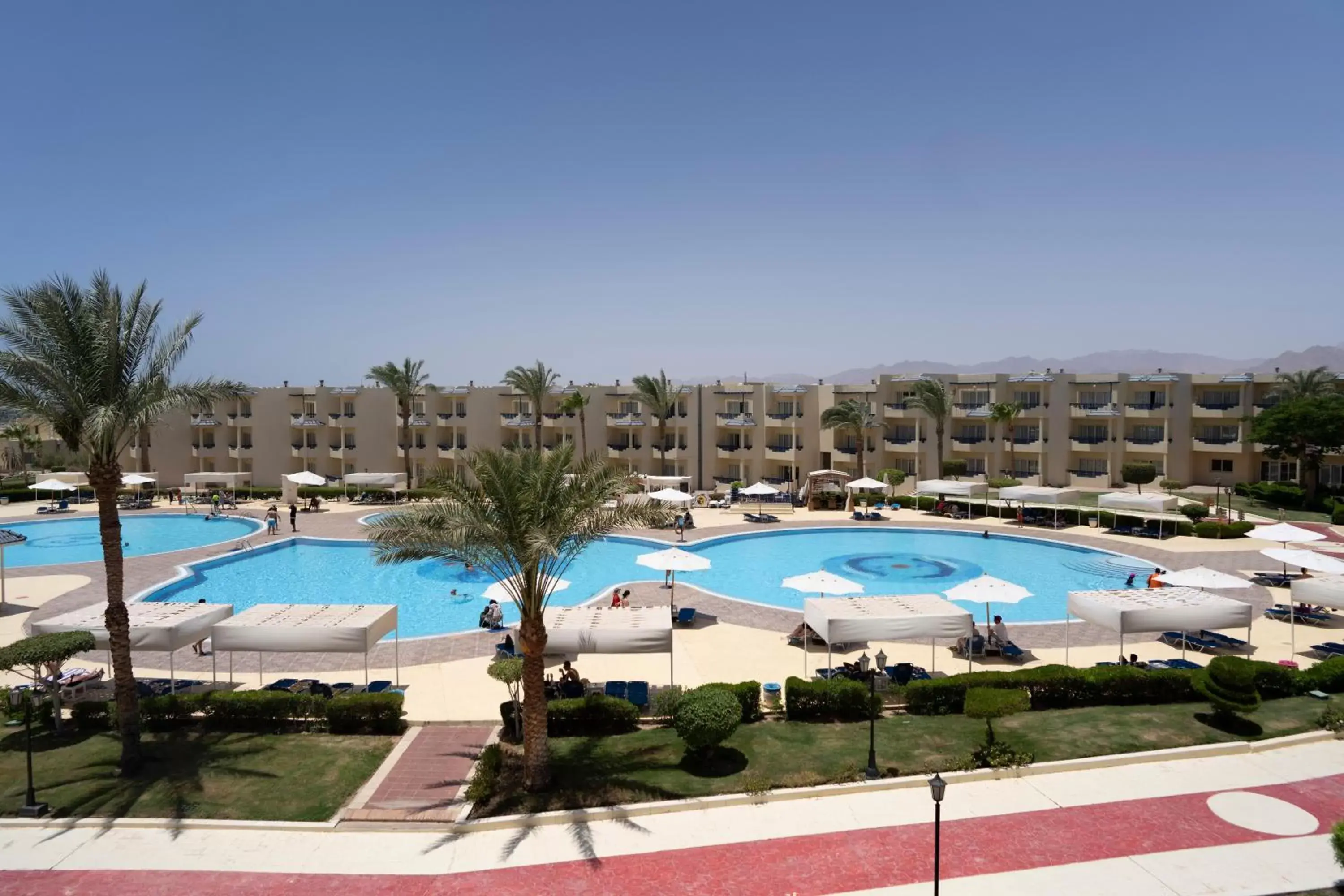 Swimming pool, Pool View in Grand Oasis Resort