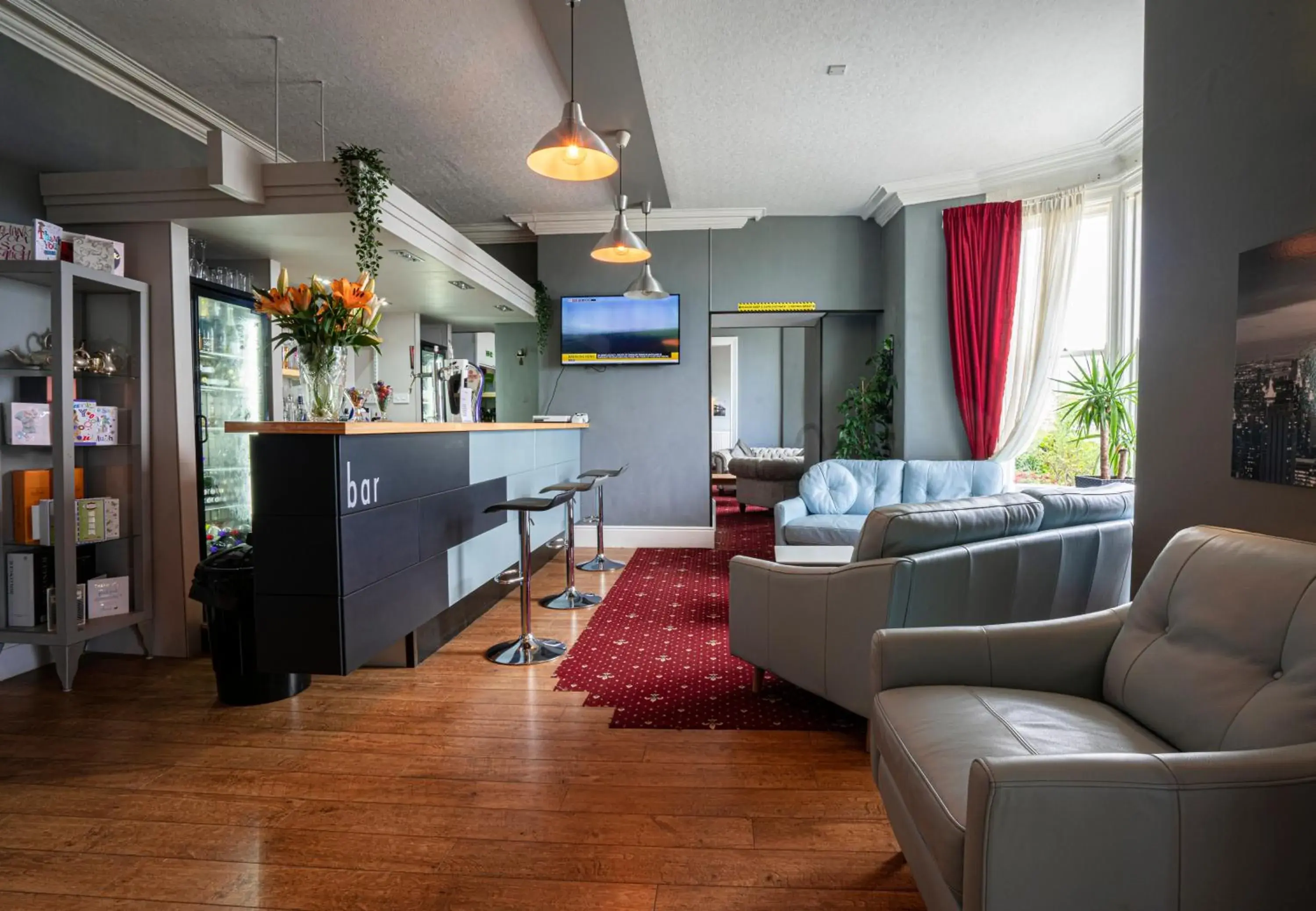 Lounge or bar, Seating Area in The Central Hotel