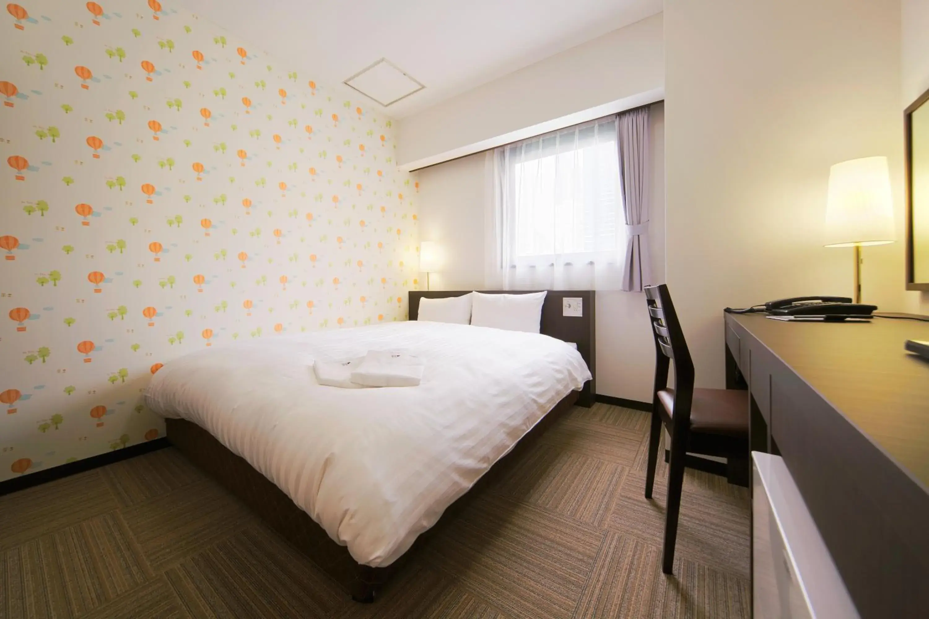 Photo of the whole room, Bed in Hotel Wing International Shonan Fujisawa