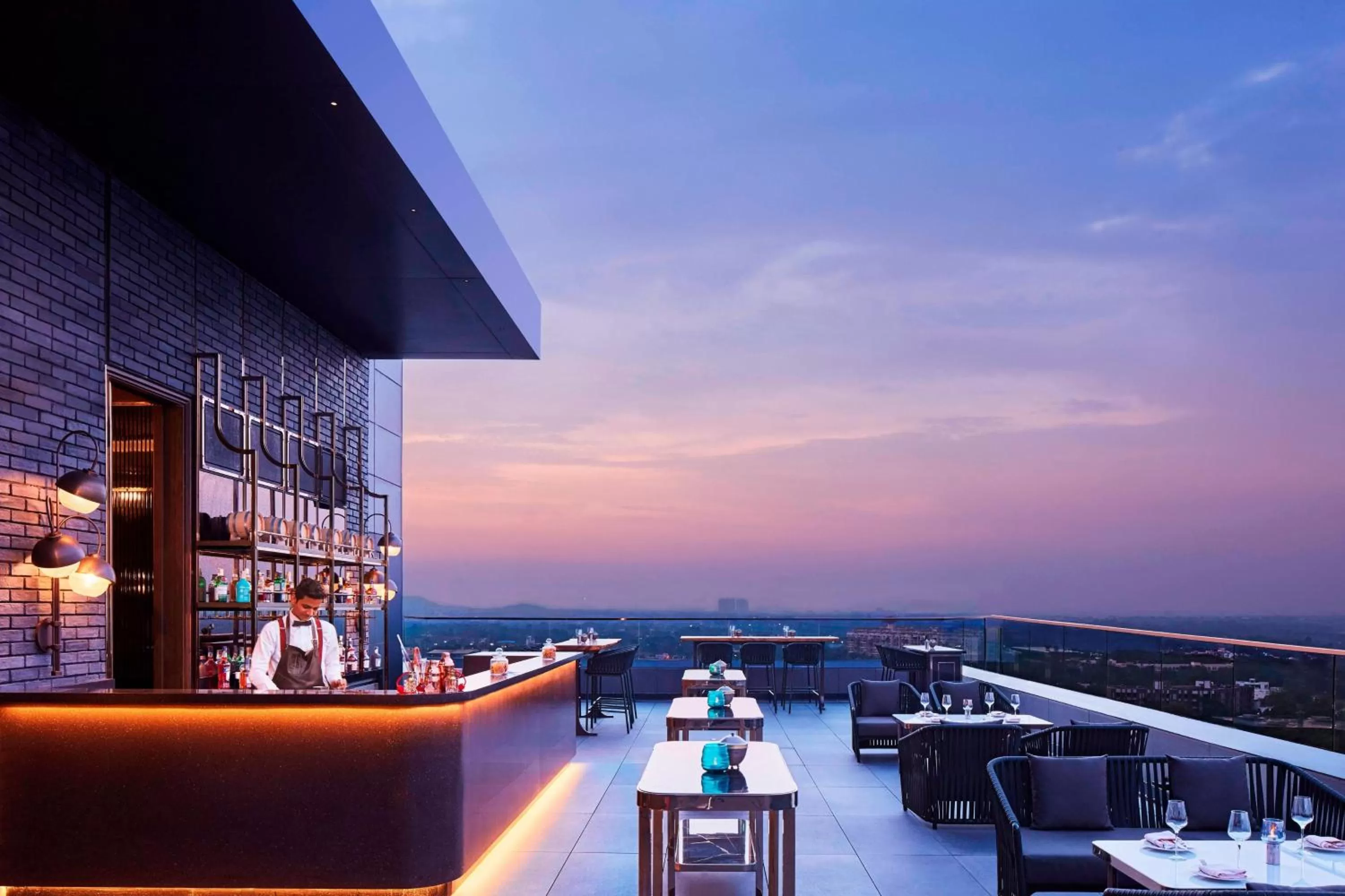 Restaurant/places to eat in The Ritz-Carlton, Pune