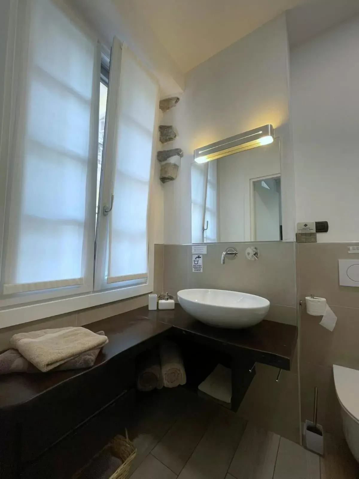 Bathroom in Civico29 Rooms & Breakfast