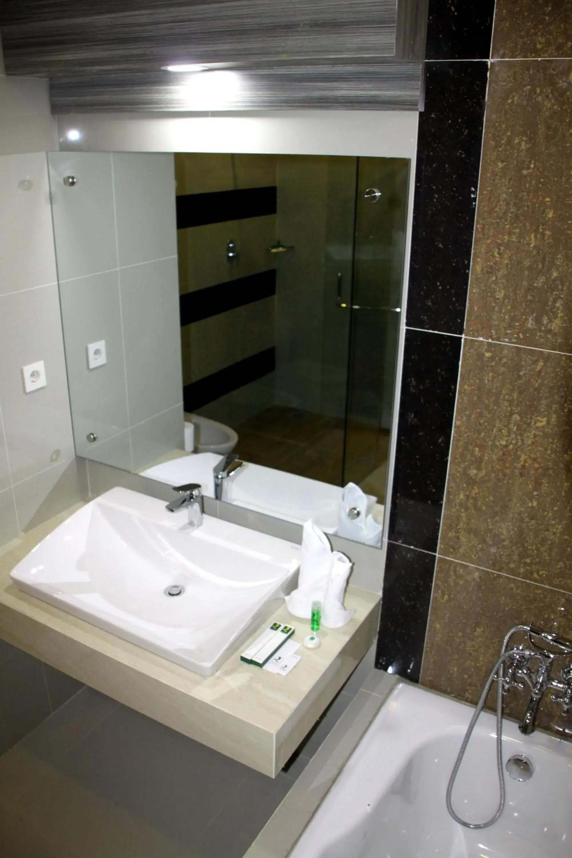 Bathroom in Grand Q Hotel Gorontalo