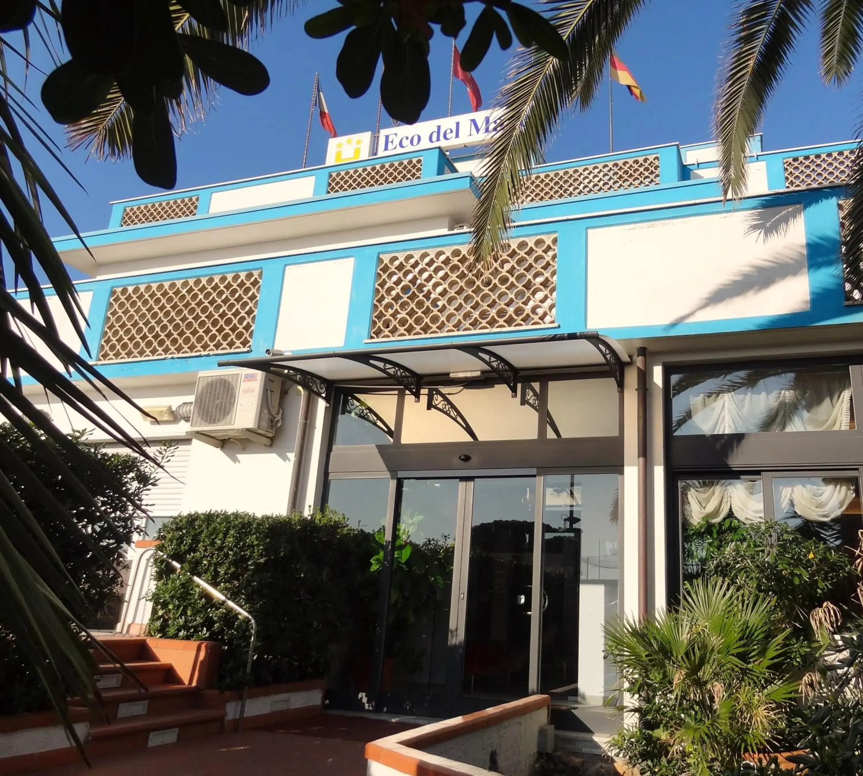 Facade/entrance, Property Building in Hotel Eco Del Mare