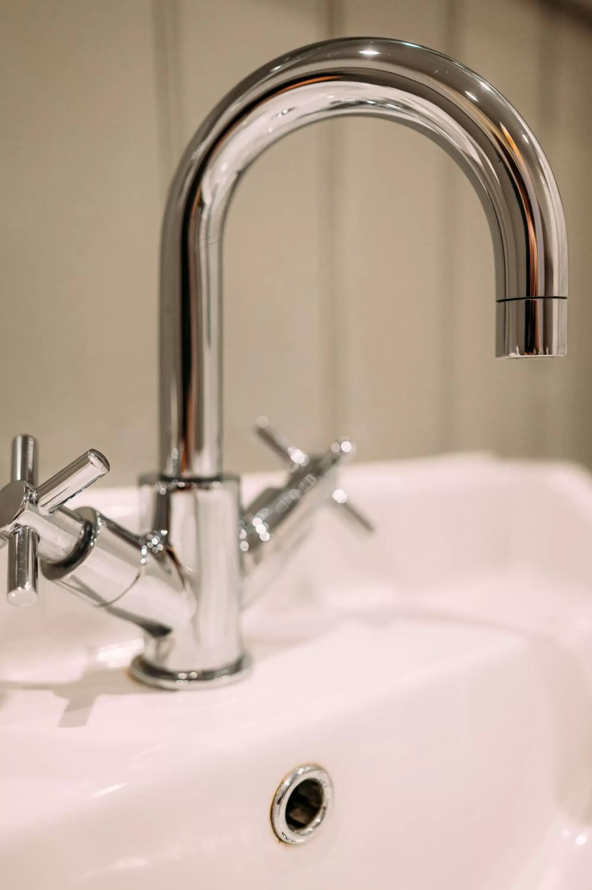 Double Room in The Queens Hotel Double Room in The Queens Hotel