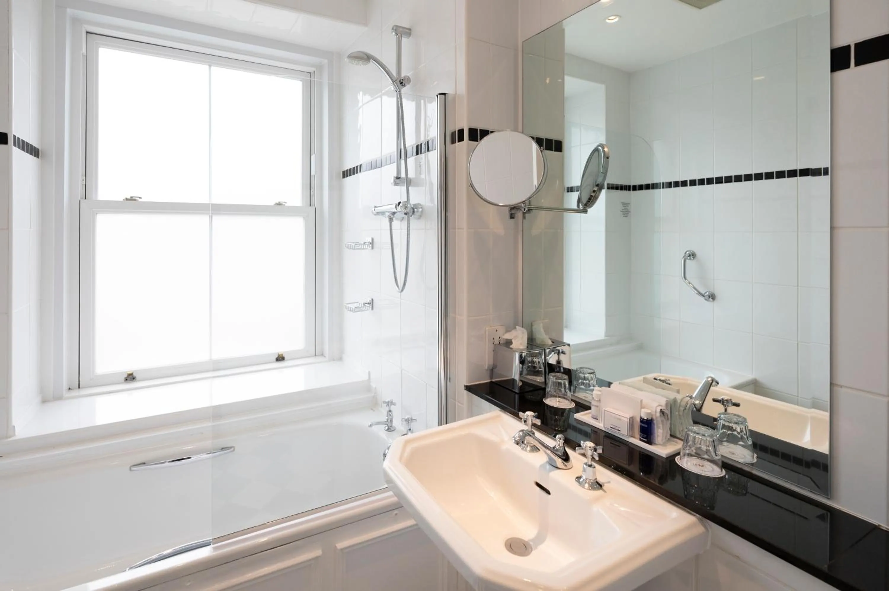 Shower in St George's Hotel - Llandudno