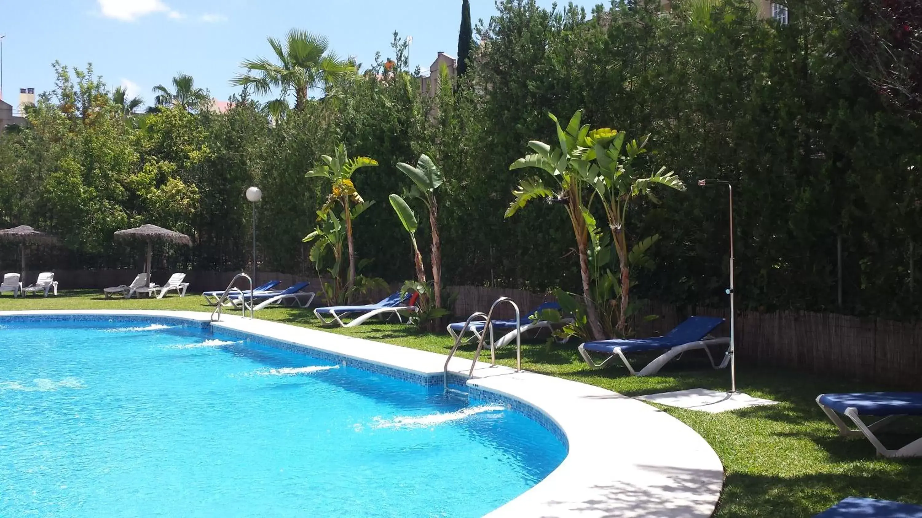 Swimming Pool in Hotel TRH La Motilla