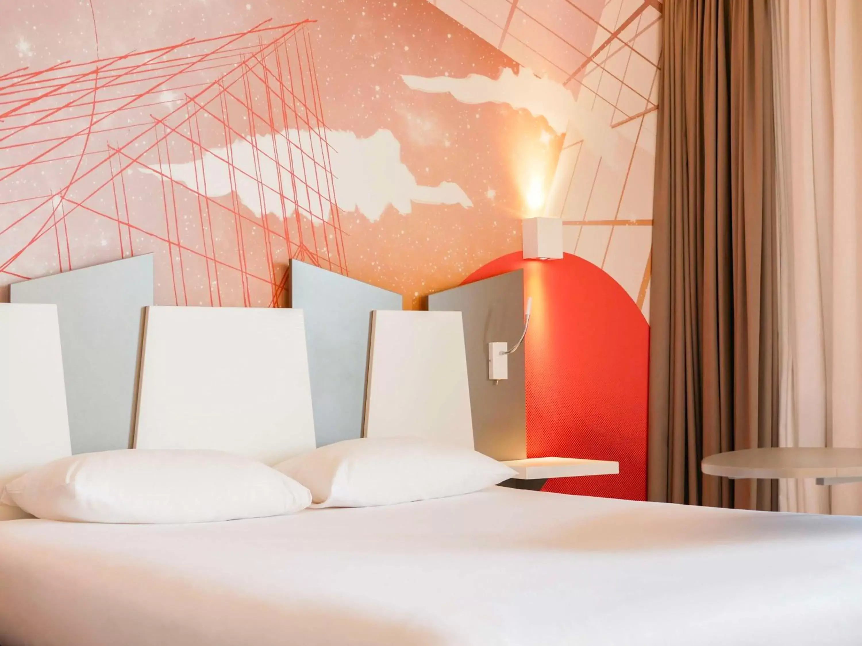 Bedroom, Bed in ibis Styles Poitiers Centre Bedroom, Bed in ibis Styles Poitiers Centre