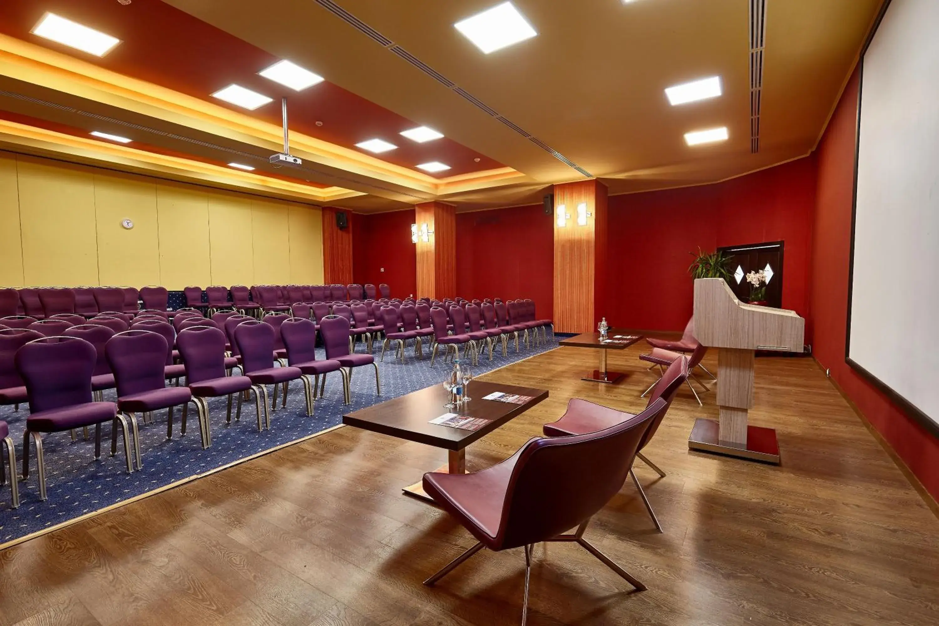 Meeting/conference room in Central Plaza Hotel