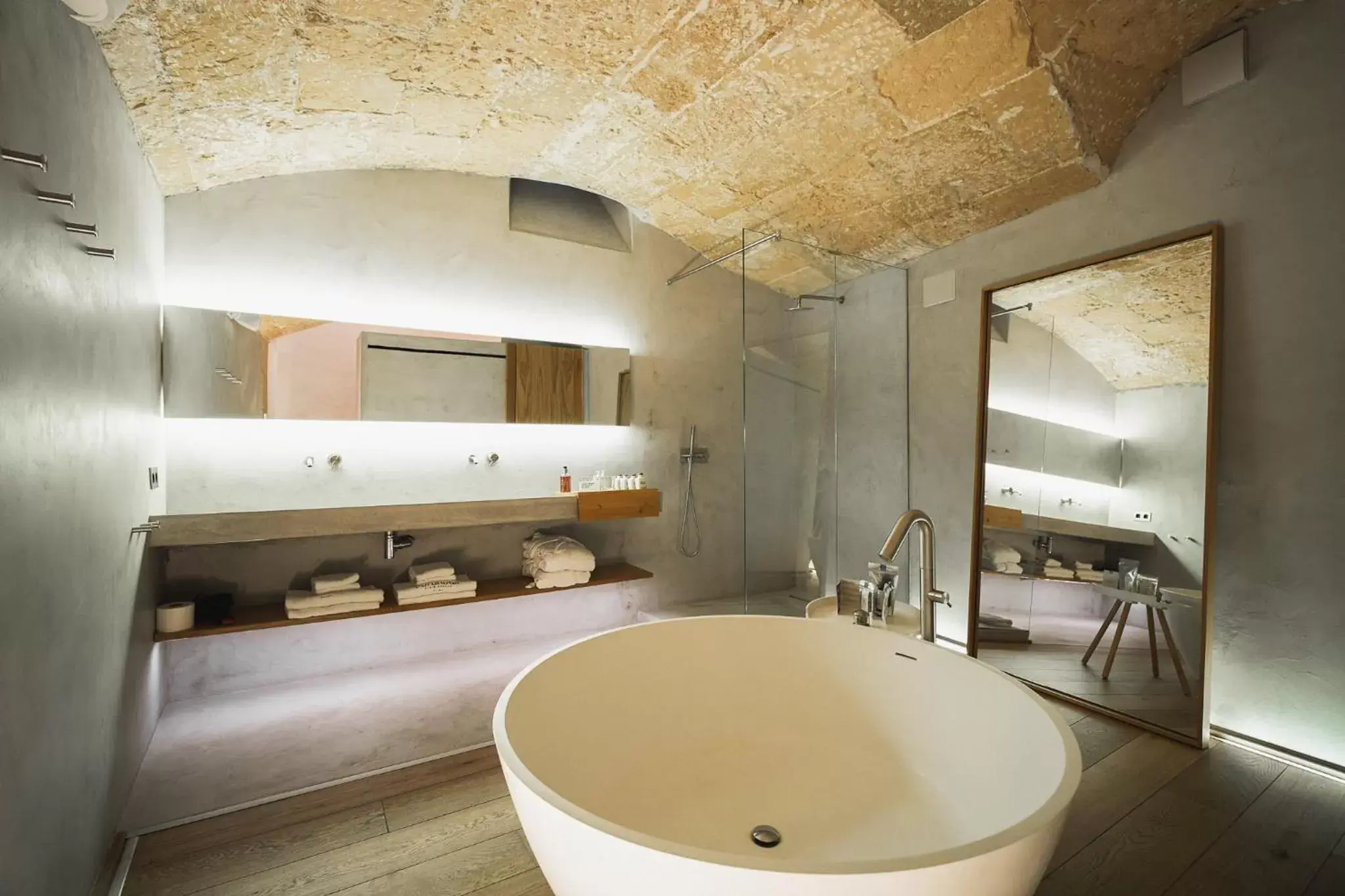 Bathroom in Purohotel Palma