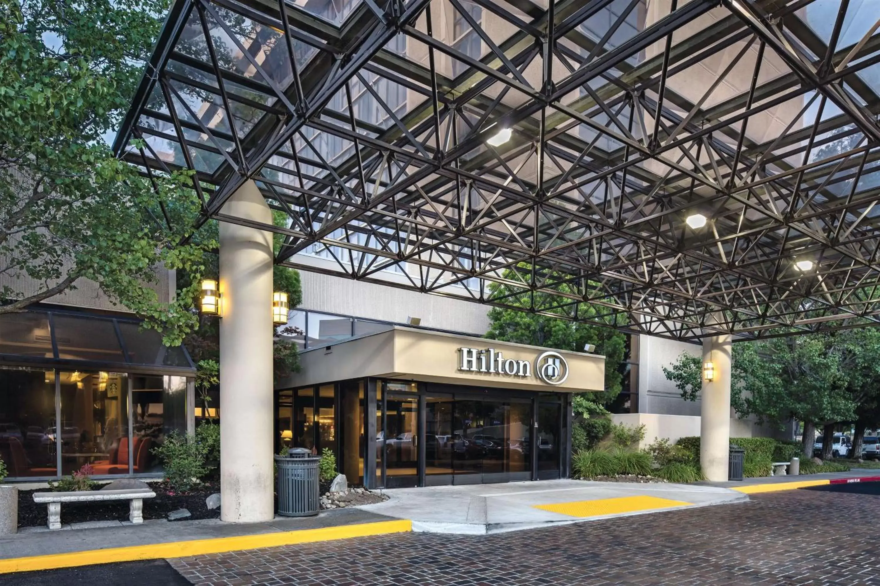 Property building in Hilton Sacramento Arden West