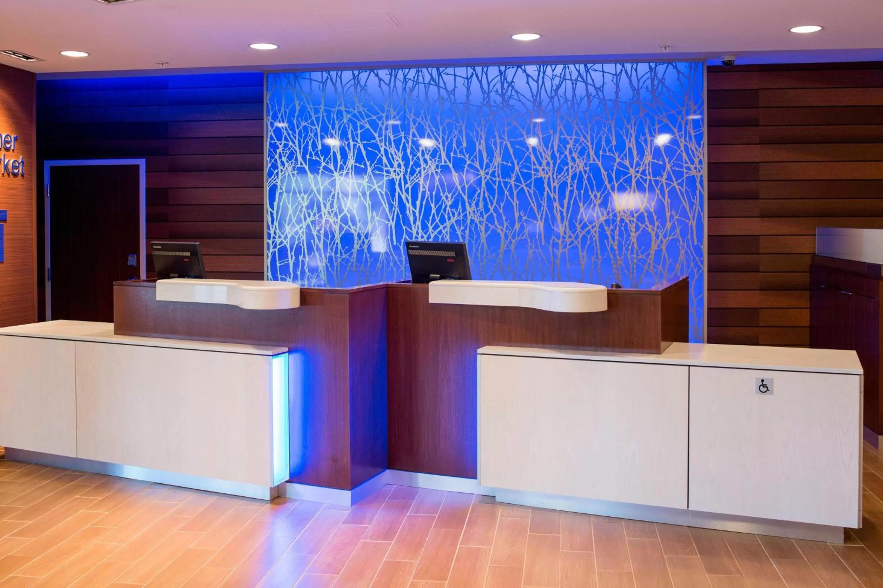 Lobby or reception in Fairfield Inn & Suites by Marriott Hershey Chocolate Avenue