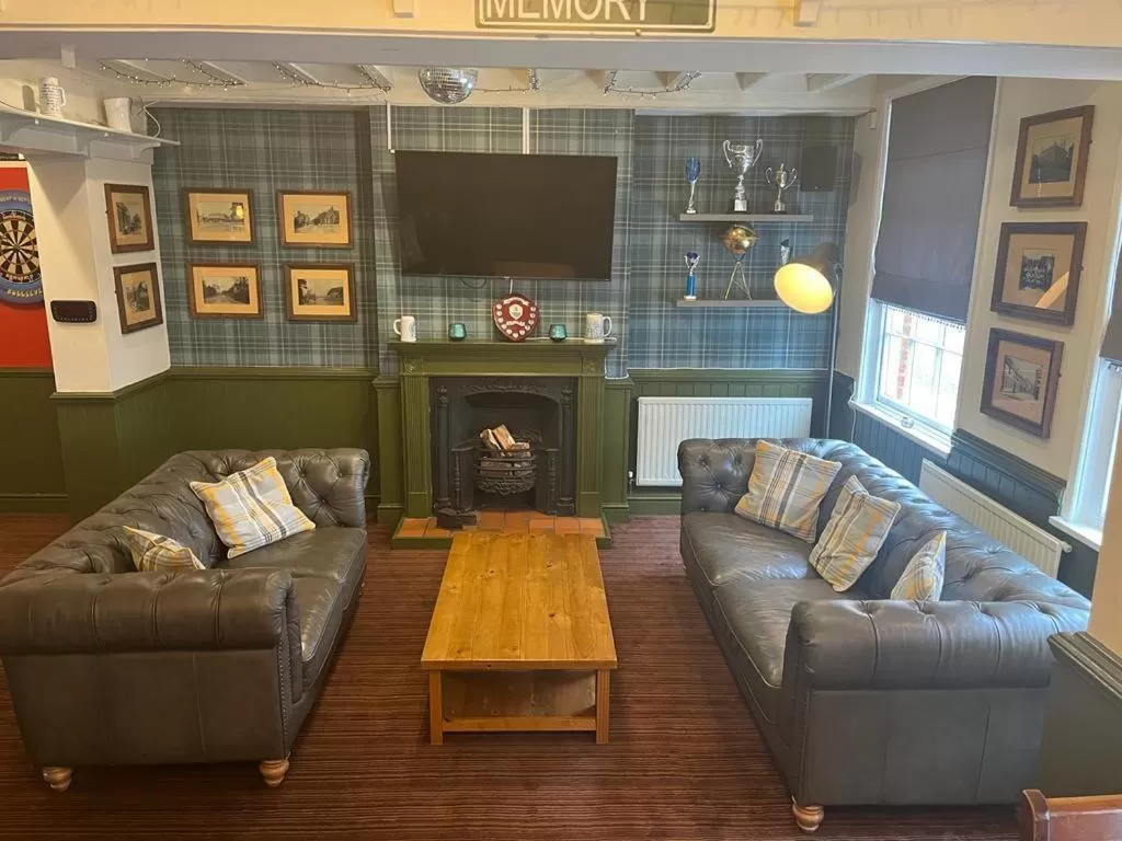 Living room in The Crown Hotel