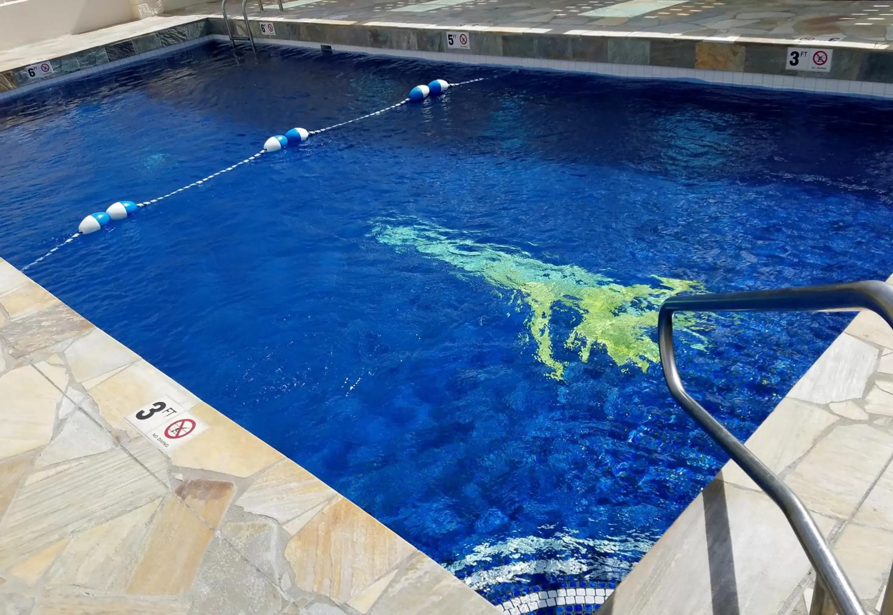 Swimming Pool in Imperial Hawaii Resort