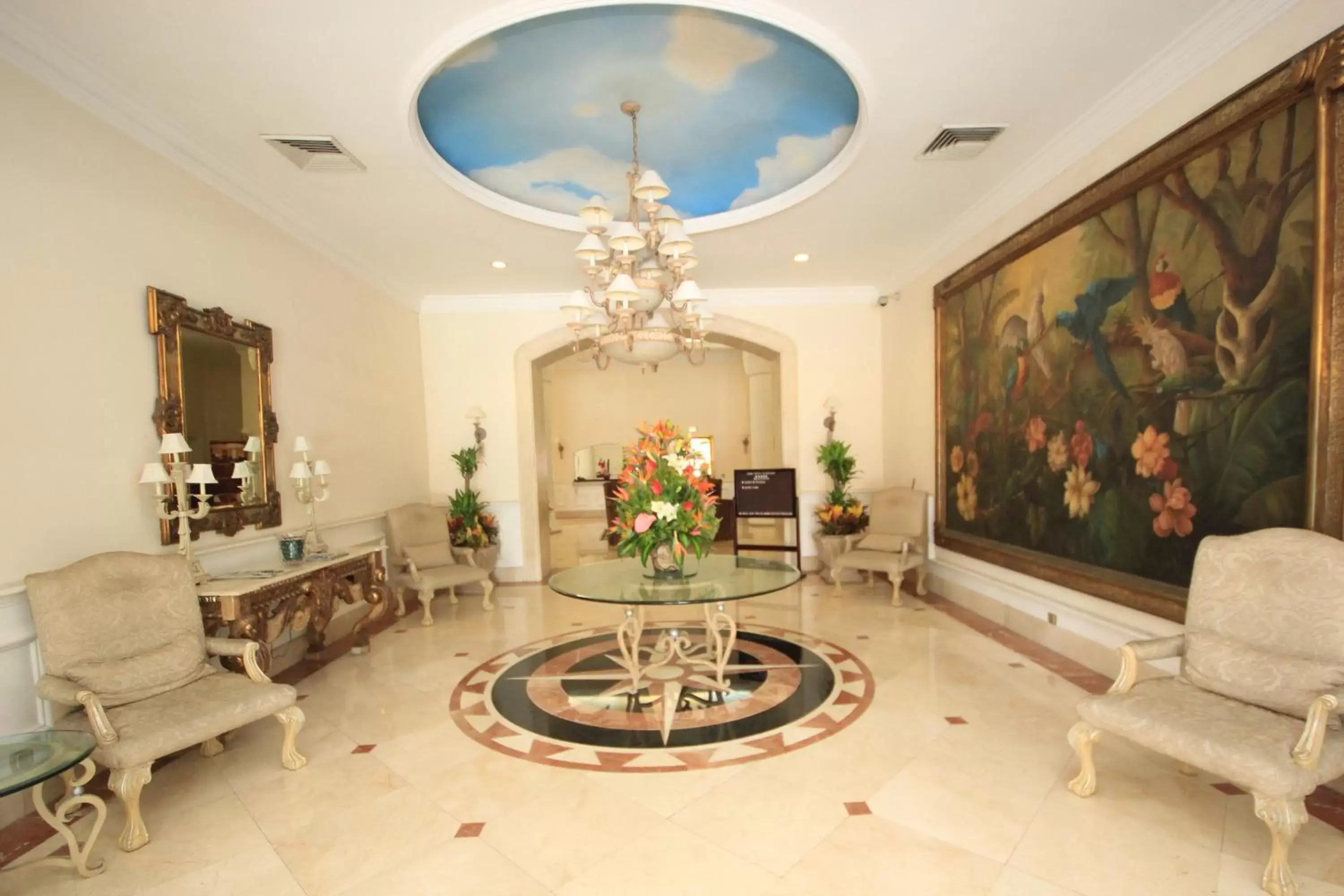 Lobby or reception, Seating Area in Gran Hotel Diligencias