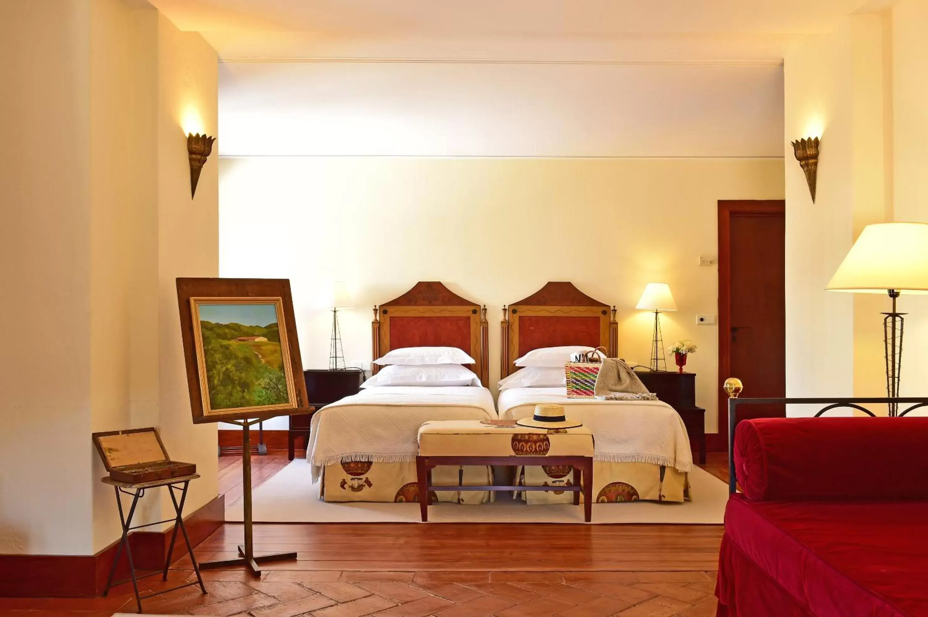 Photo of the whole room, Bed in Pousada Convento de Vila Viçosa
