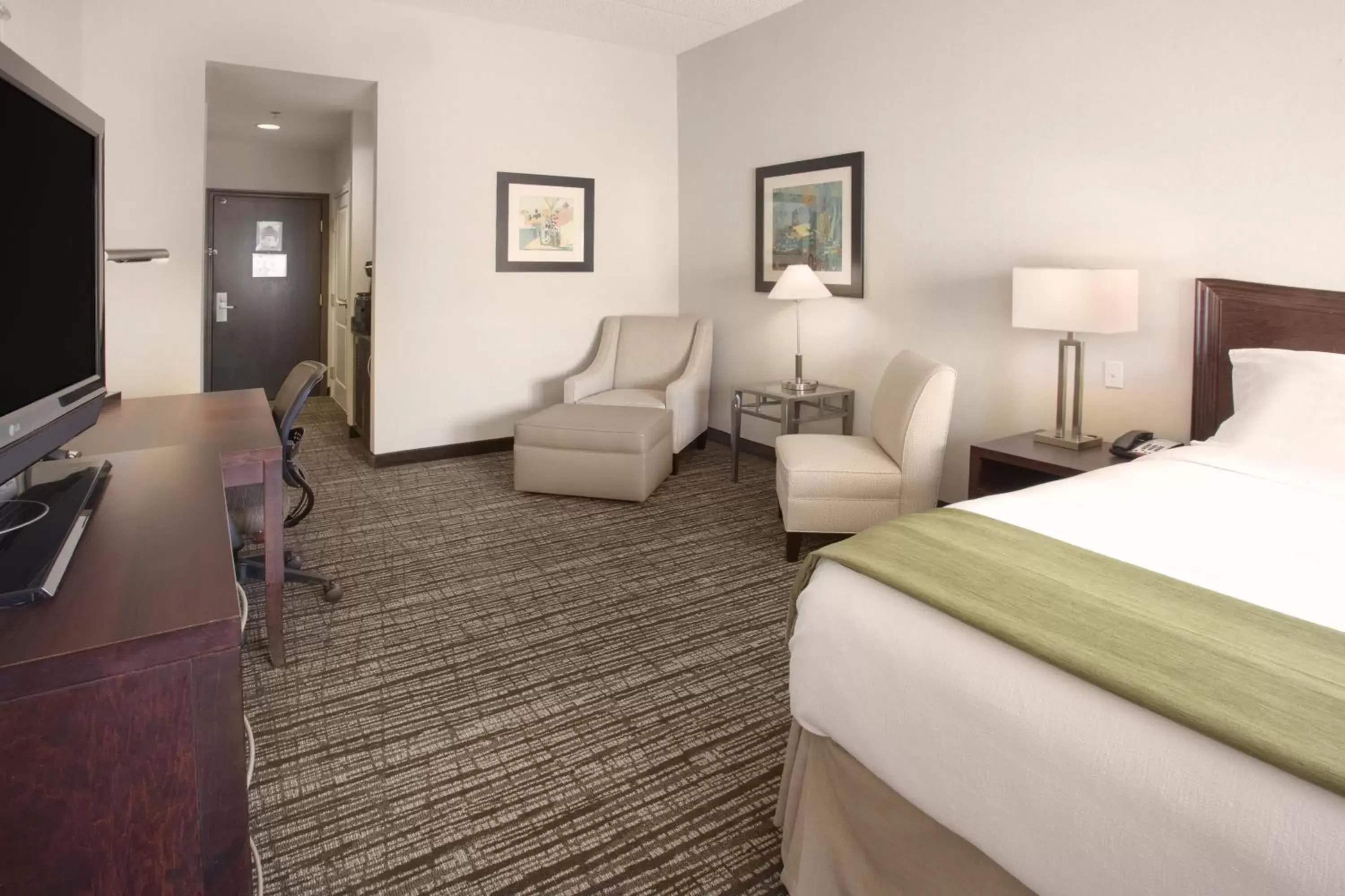 Photo of the whole room in Holiday Inn Scottsdale North- Airpark, an IHG Hotel