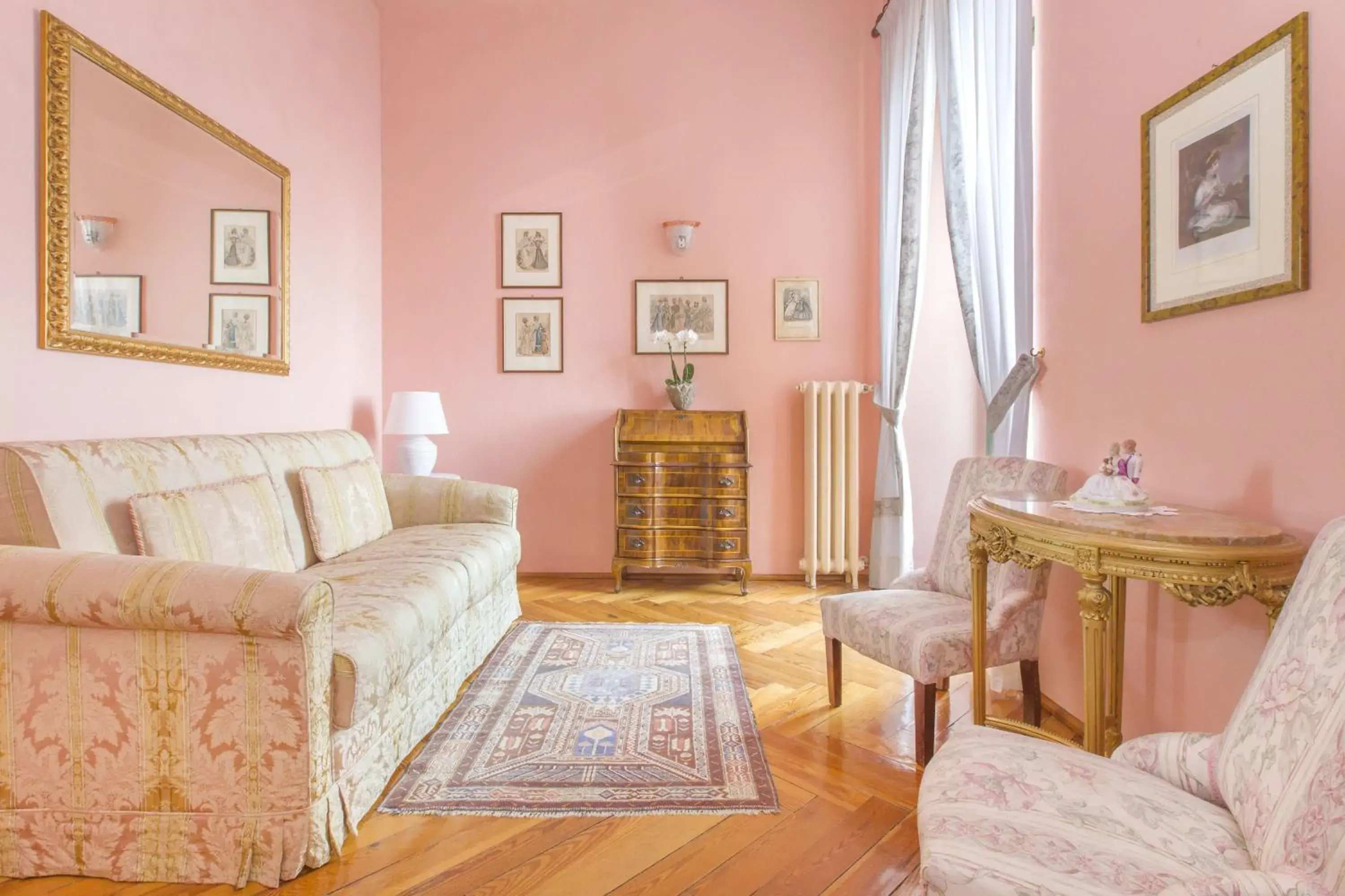 Bedroom, Seating Area in Boutique Hotel Villa Sostaga