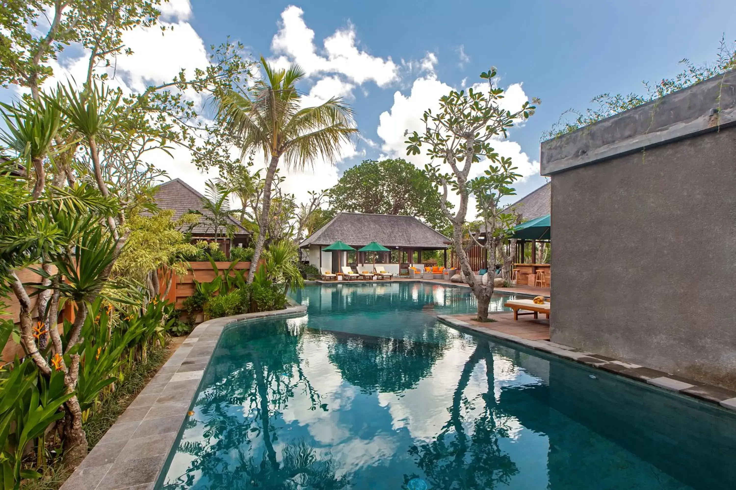 Swimming pool in Alam Wayang Ubud - CHSE Certified Swimming pool in Alam Wayang Ubud - CHSE Certified