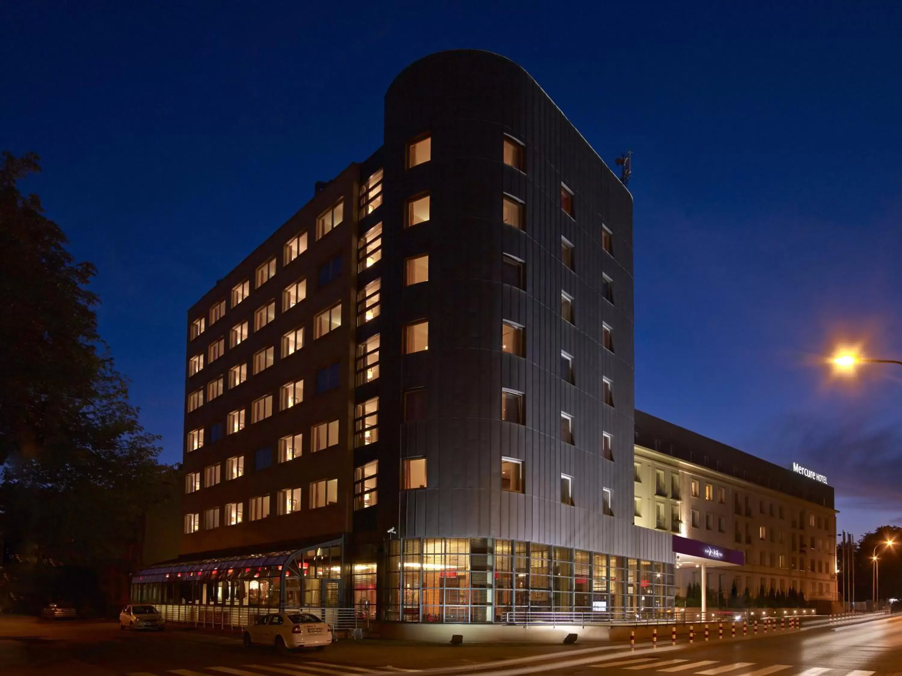 Property Building in Mercure Warszawa Airport