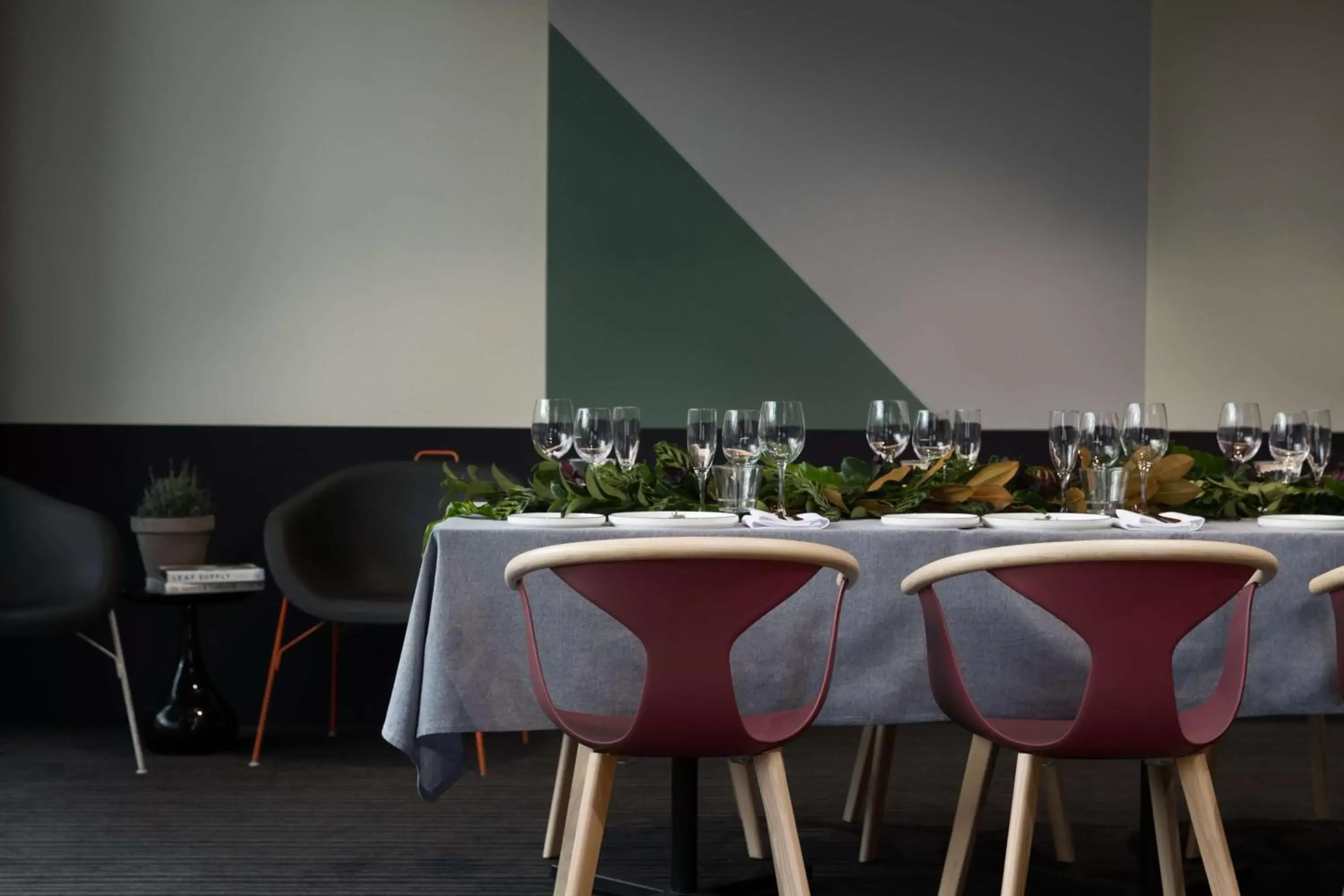 Meeting/conference room, Restaurant/Places to Eat in Atura Blacktown