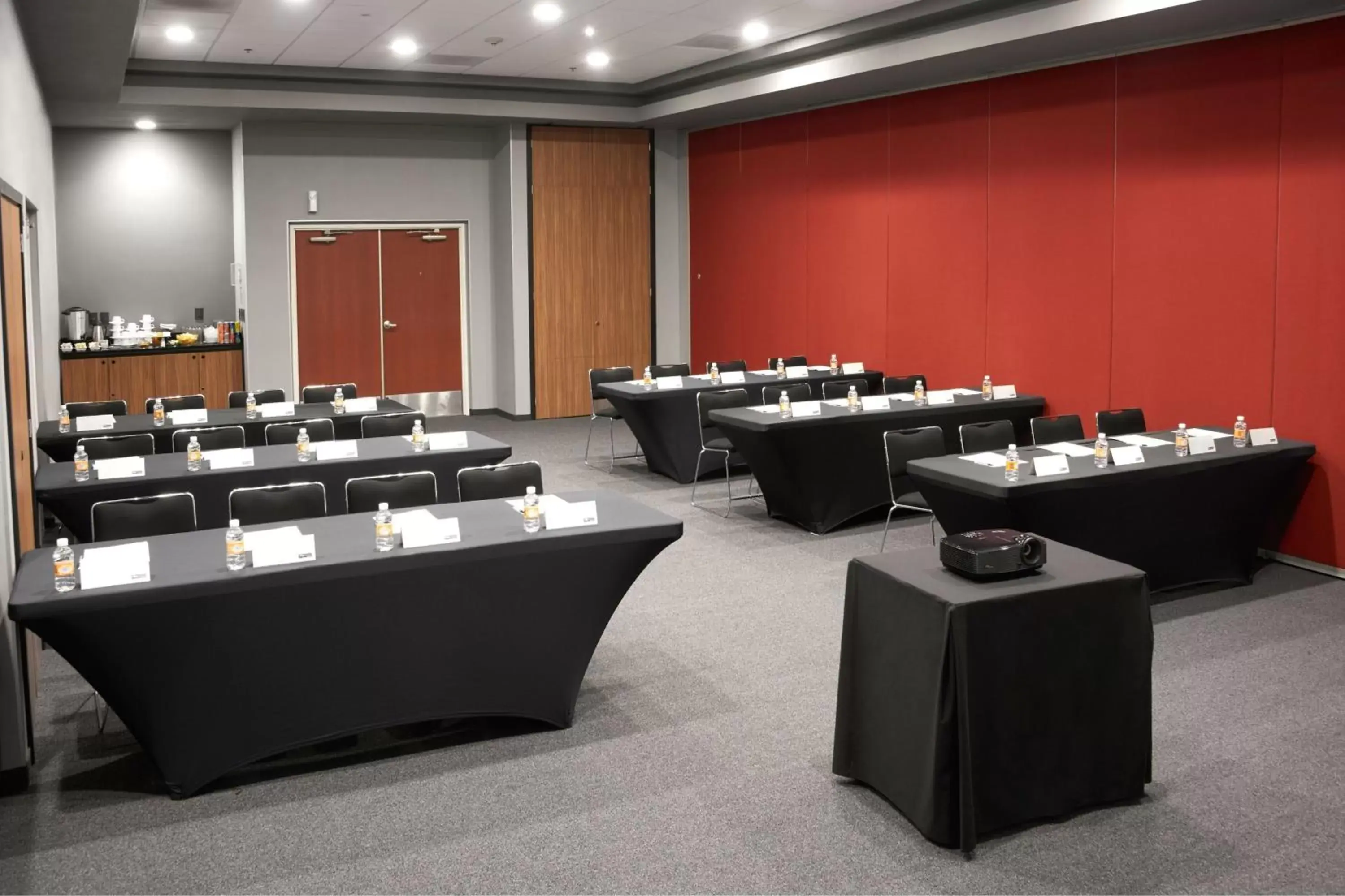 Meeting/conference room in City Express Plus by Marriott Guadalajara Expo