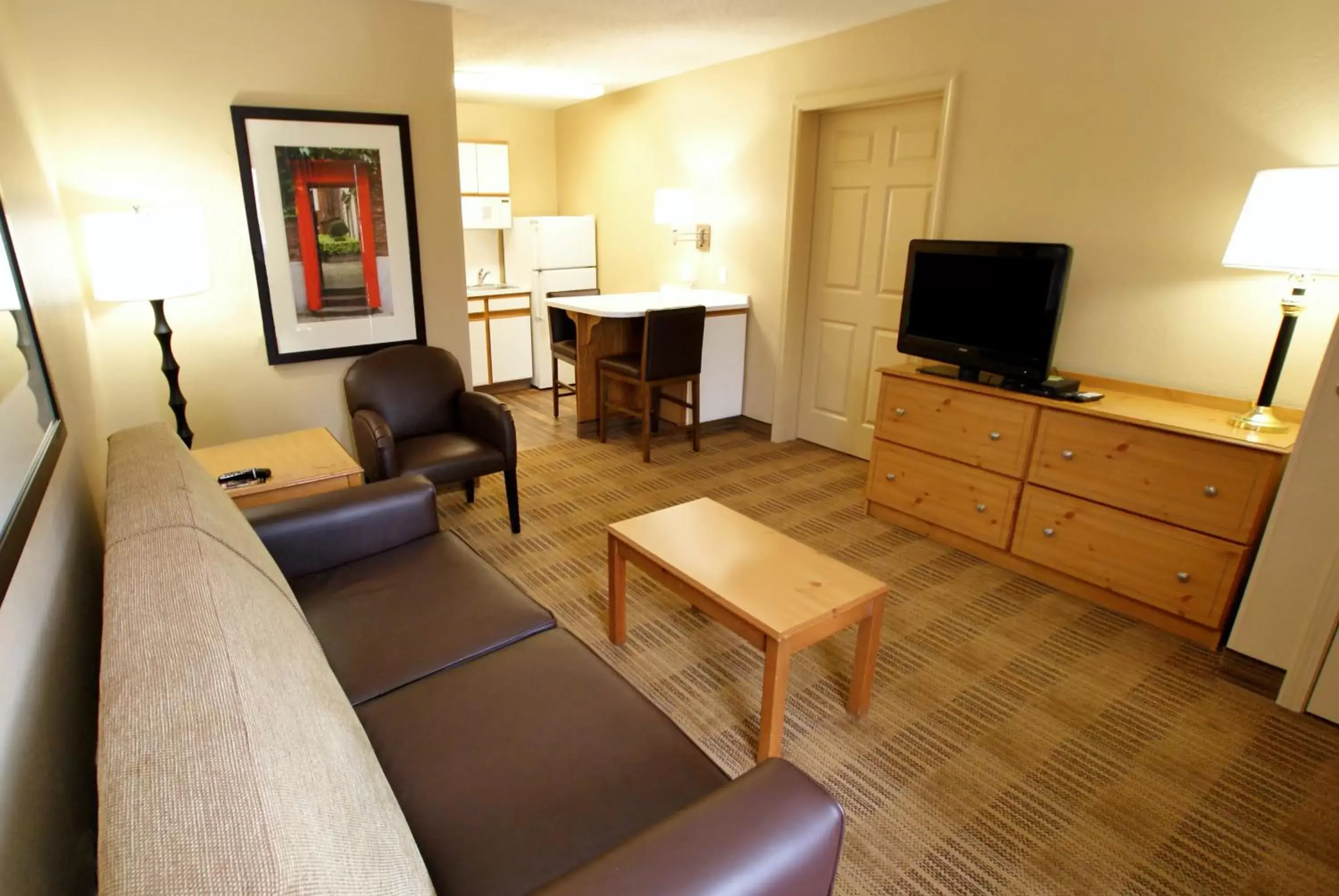 TV and multimedia, Seating Area in Extended Stay America Suites - Atlanta - Cumberland Mall