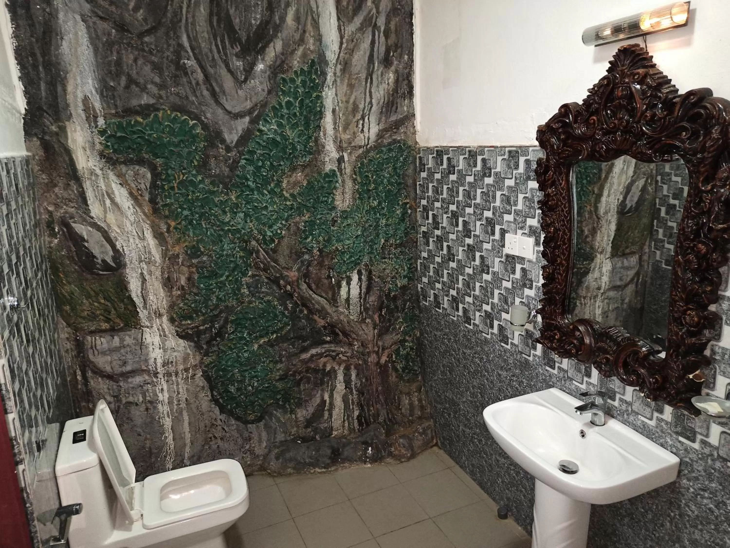 Ella Lucky Panoramic