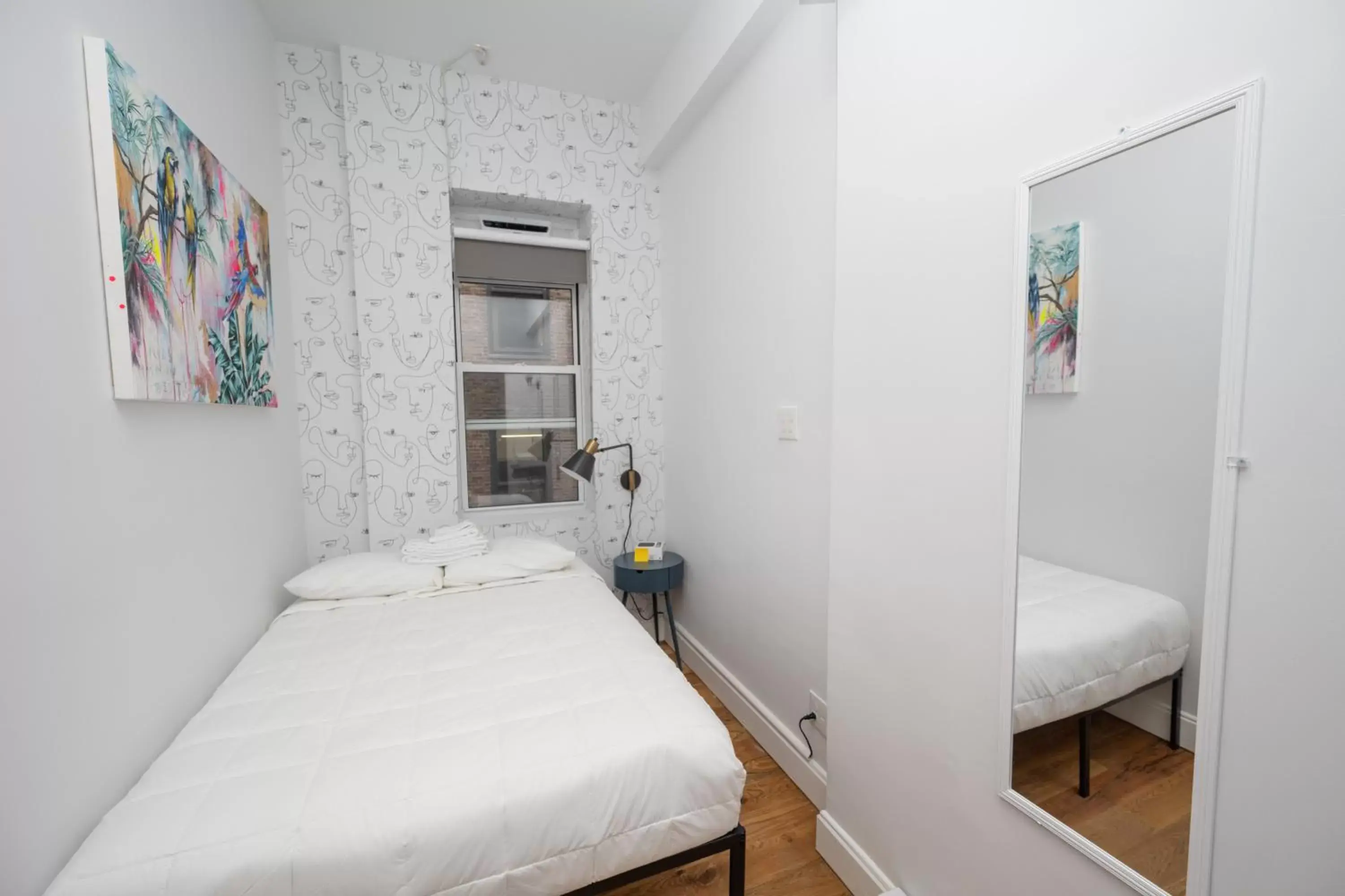 Photo of the whole room, Bed in The Flat NYC Photo of the whole room, Bed in The Flat NYC