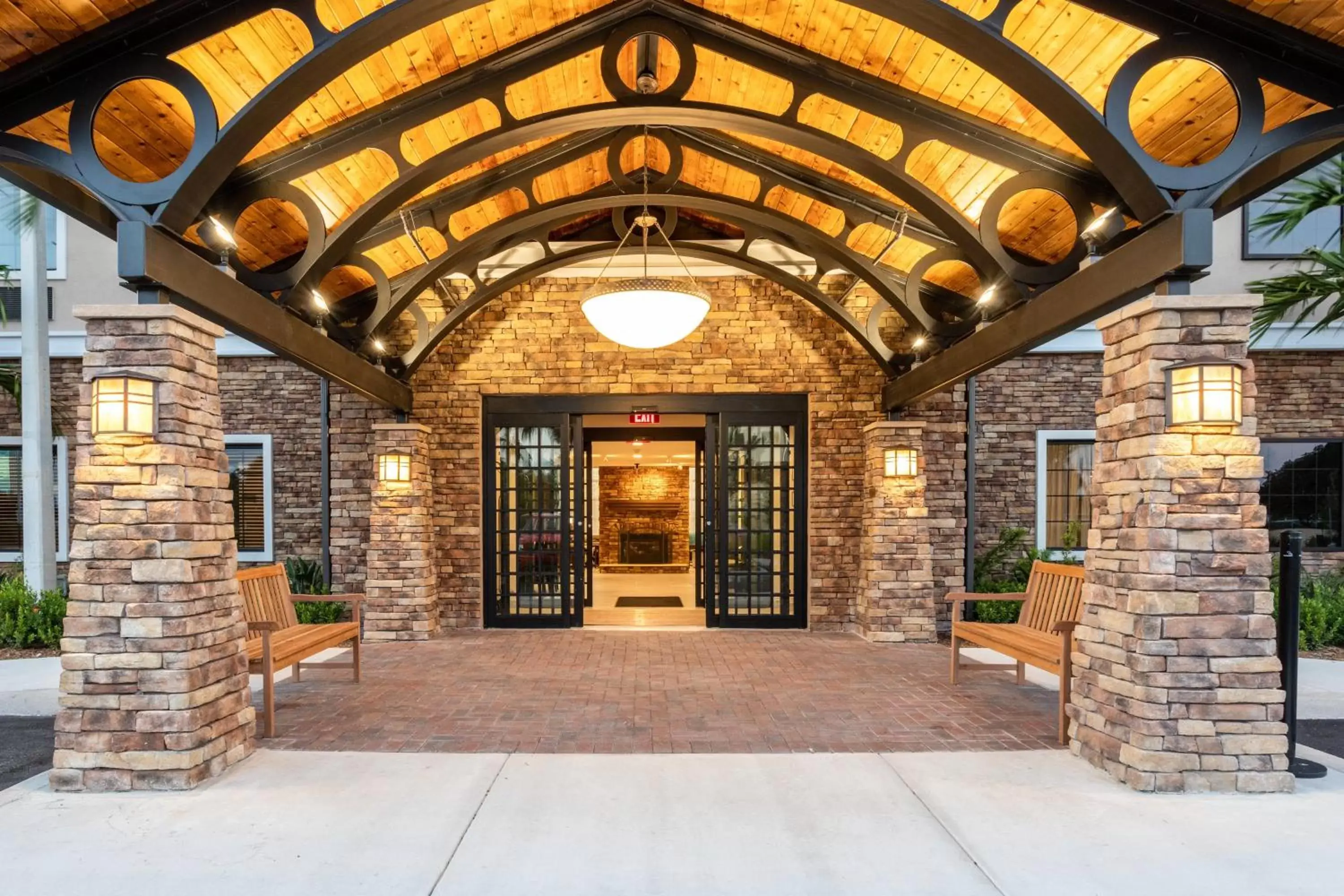 Property building in Staybridge Suites - Fort Lauderdale Airport - West by IHG Property building in Staybridge Suites - Fort Lauderdale Airport - West by IHG