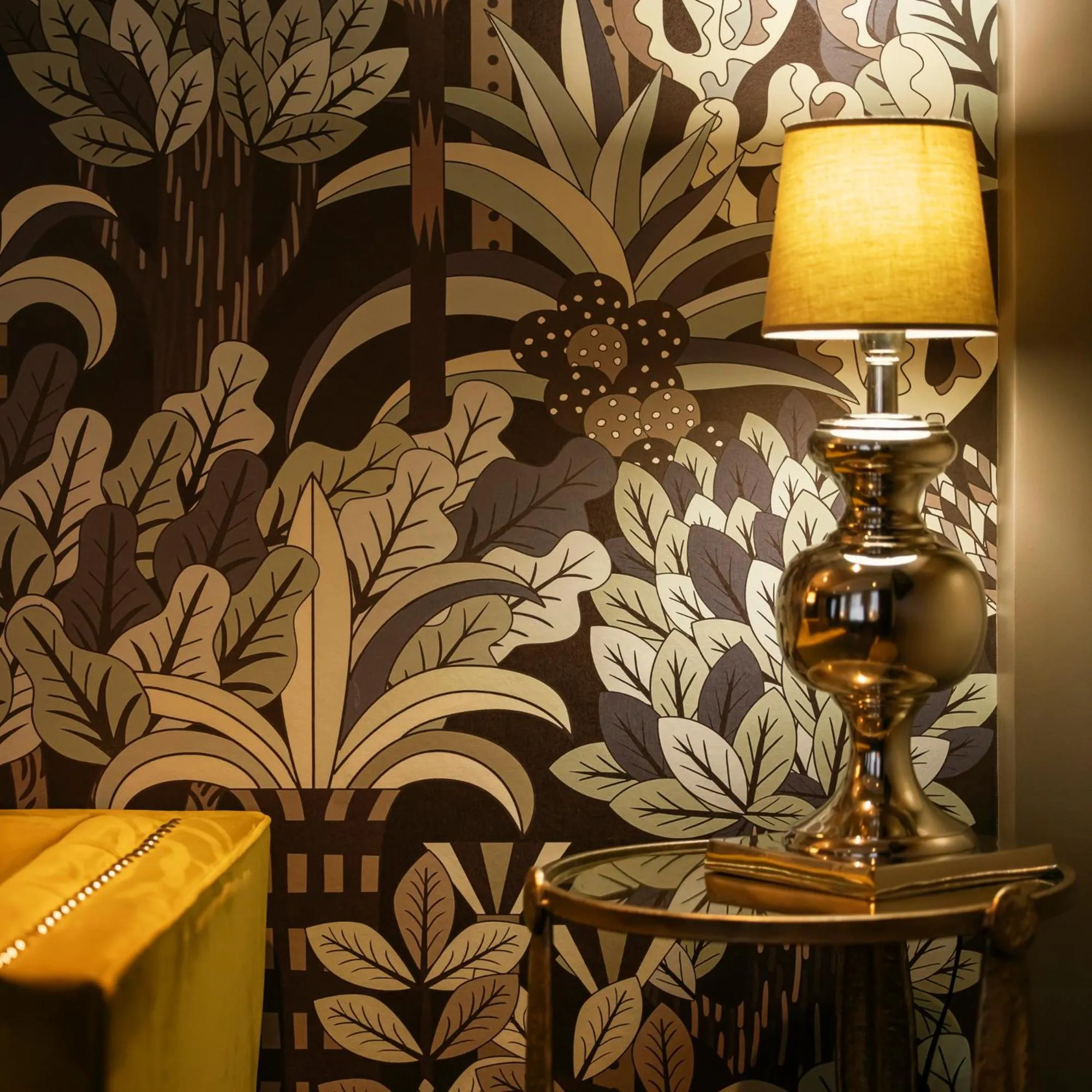 Decorative detail in Juliana Hotel Paris