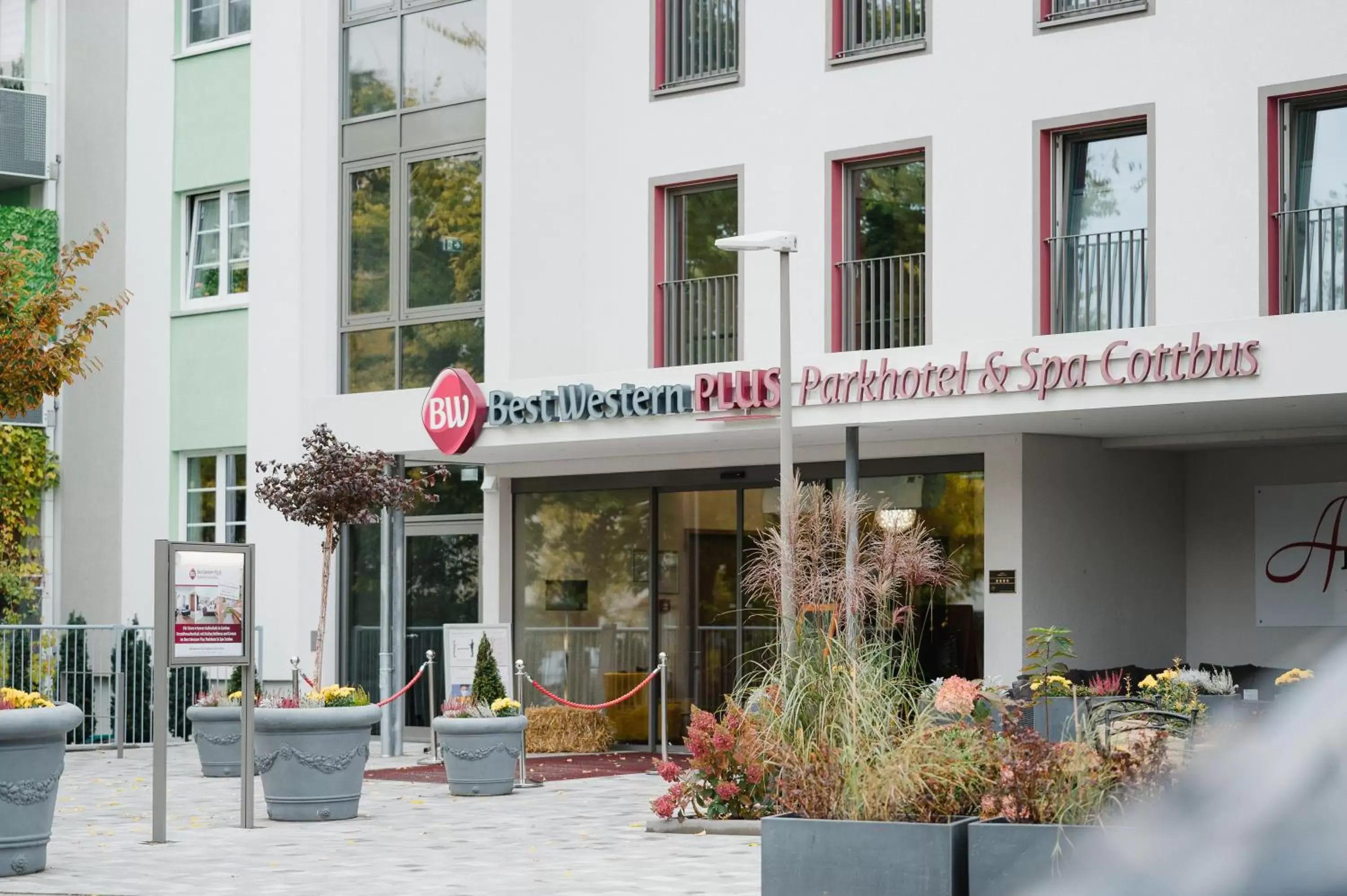 Property building in Best Western Plus Parkhotel & Spa Cottbus